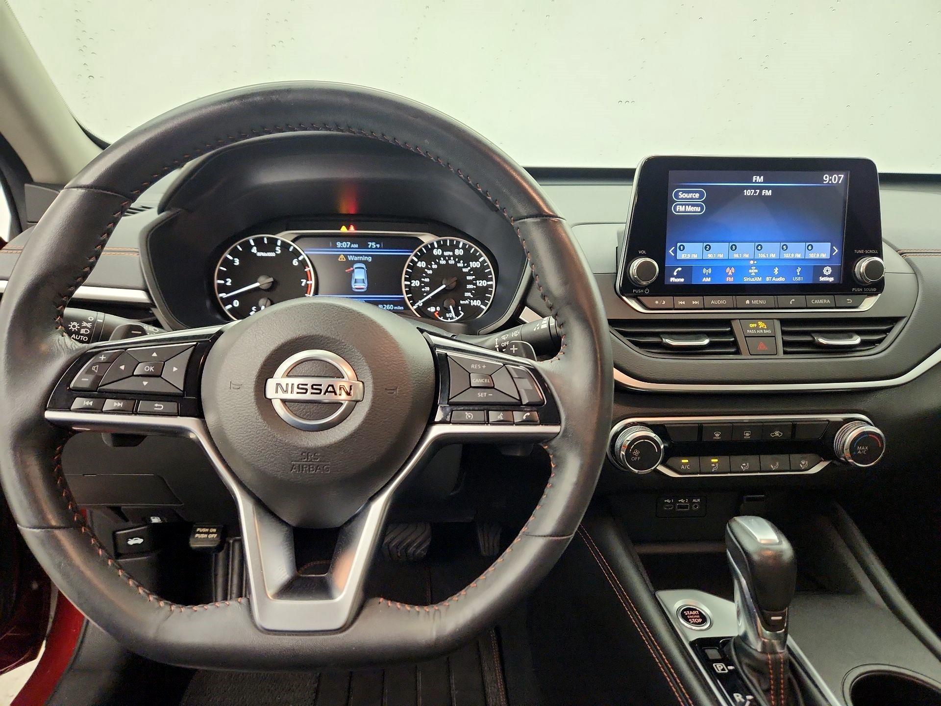 Thumbnail: 2021 Nissan Altima - 9