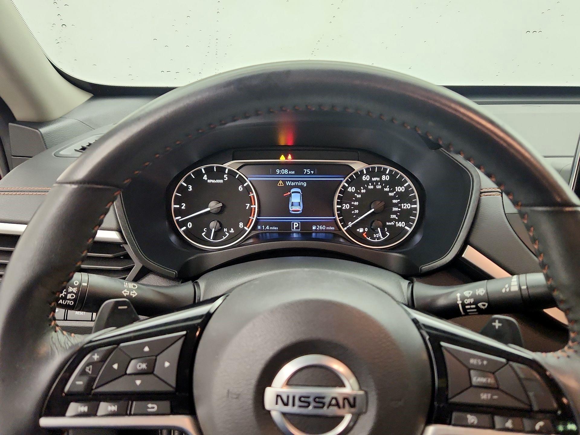 Thumbnail: 2021 Nissan Altima - 10
