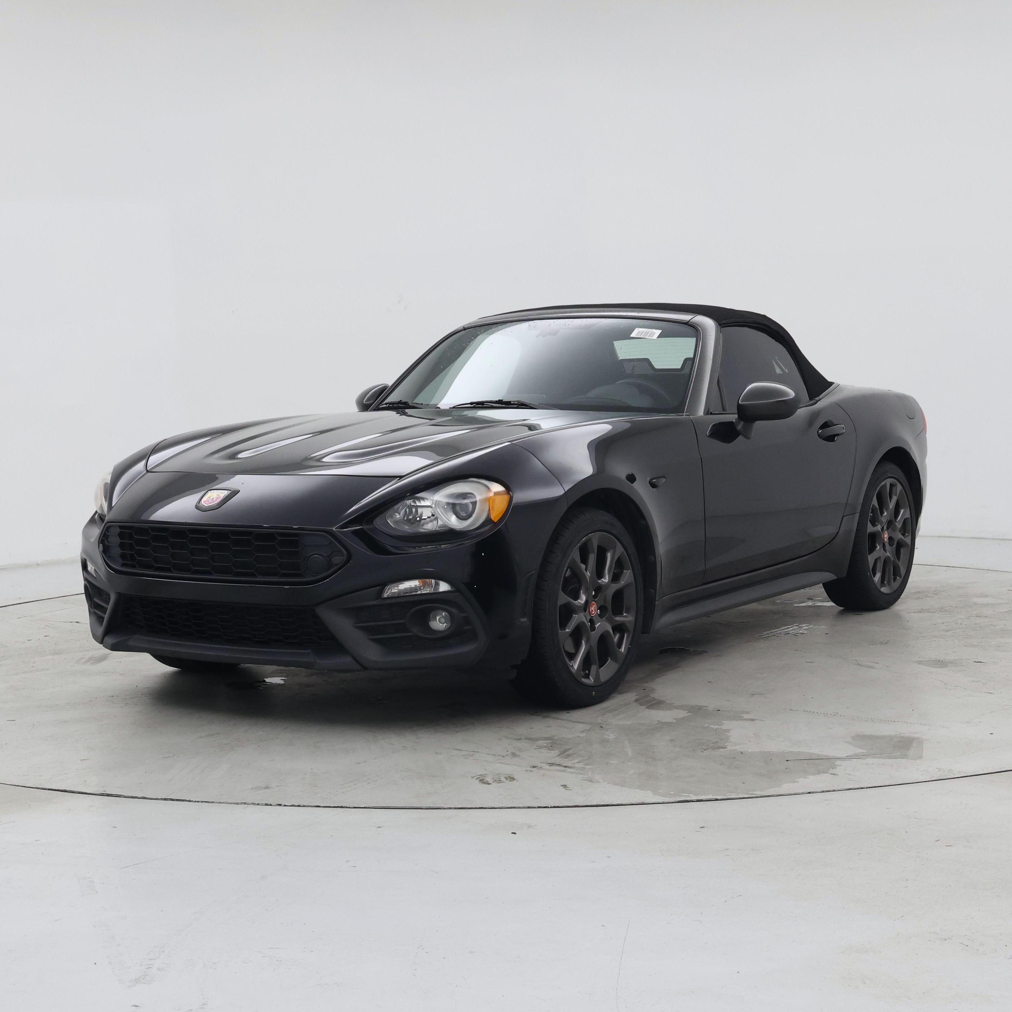 Thumbnail: 2018 Fiat 124 Spider - 4
