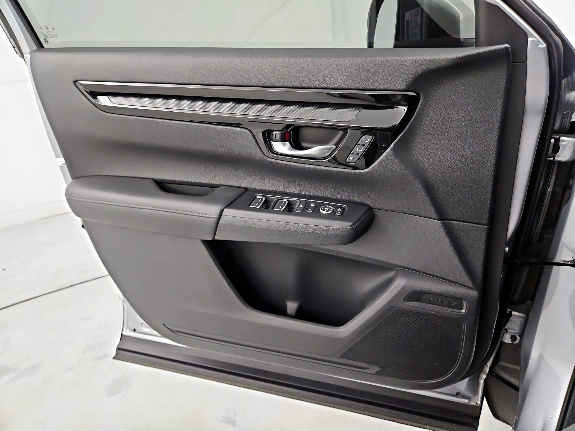 Thumbnail: 2023 Honda CR-V - 12