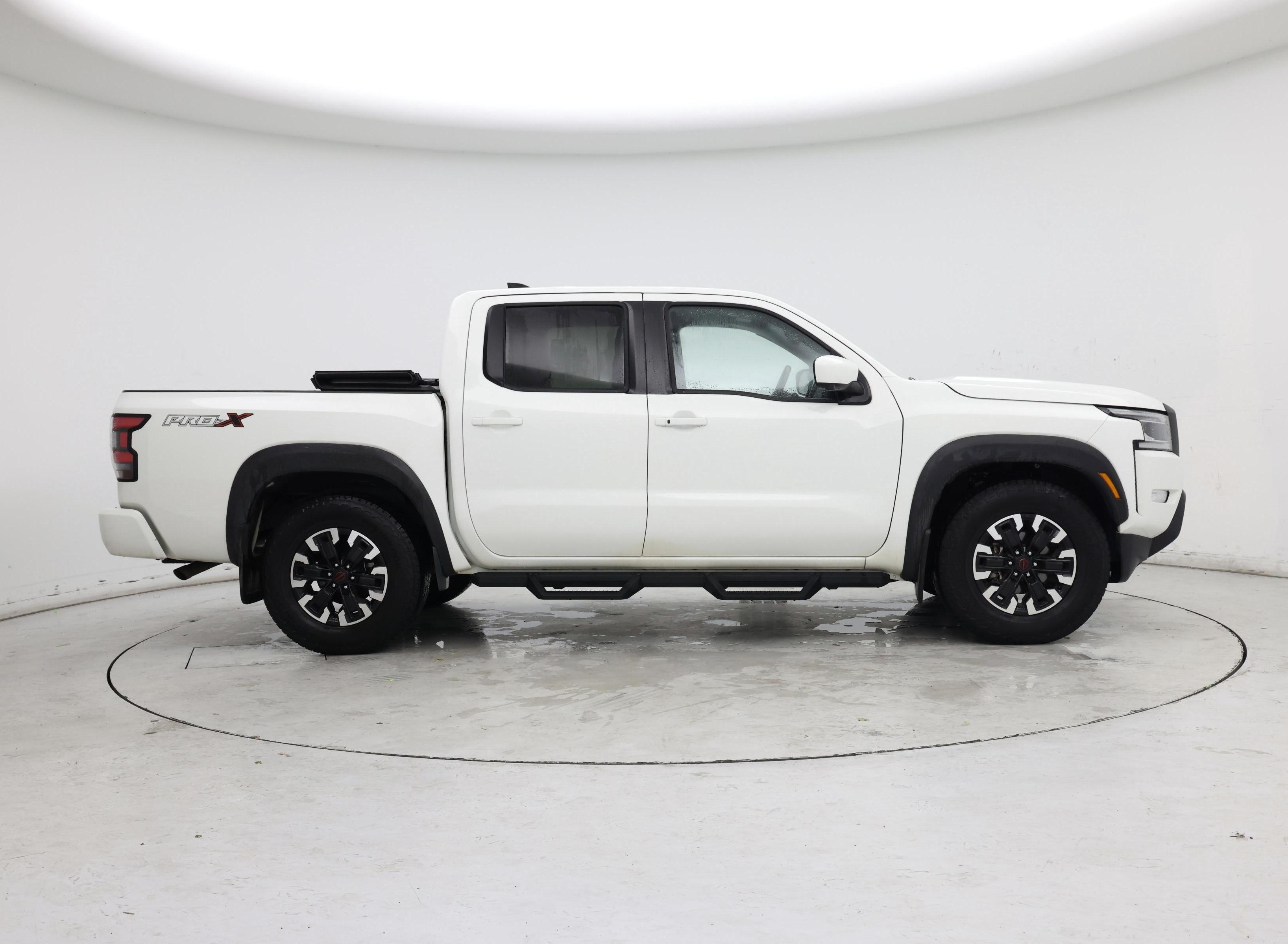 Thumbnail: 2024 Nissan Frontier - 7