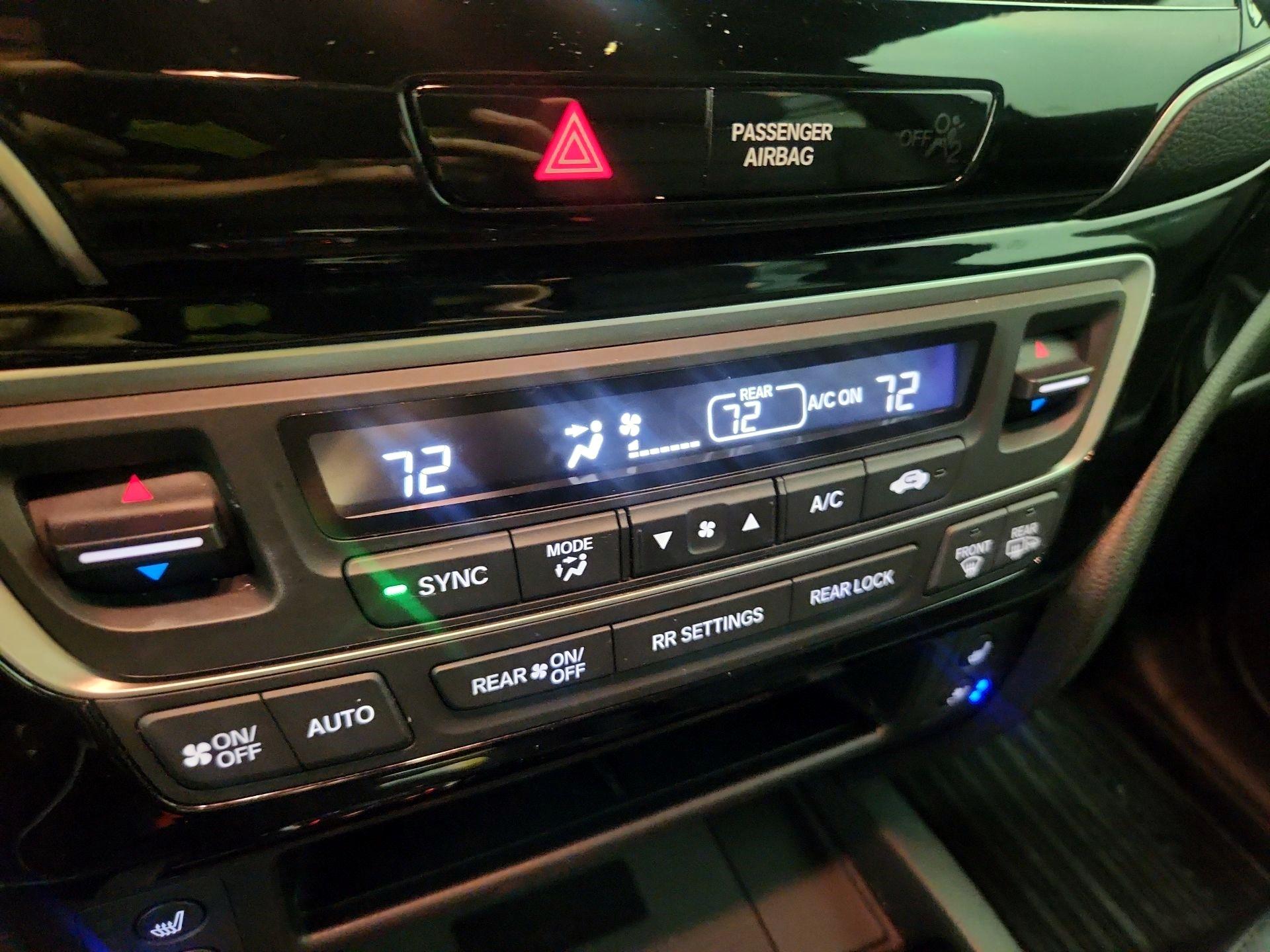 Thumbnail: 2020 Honda Passport - 17