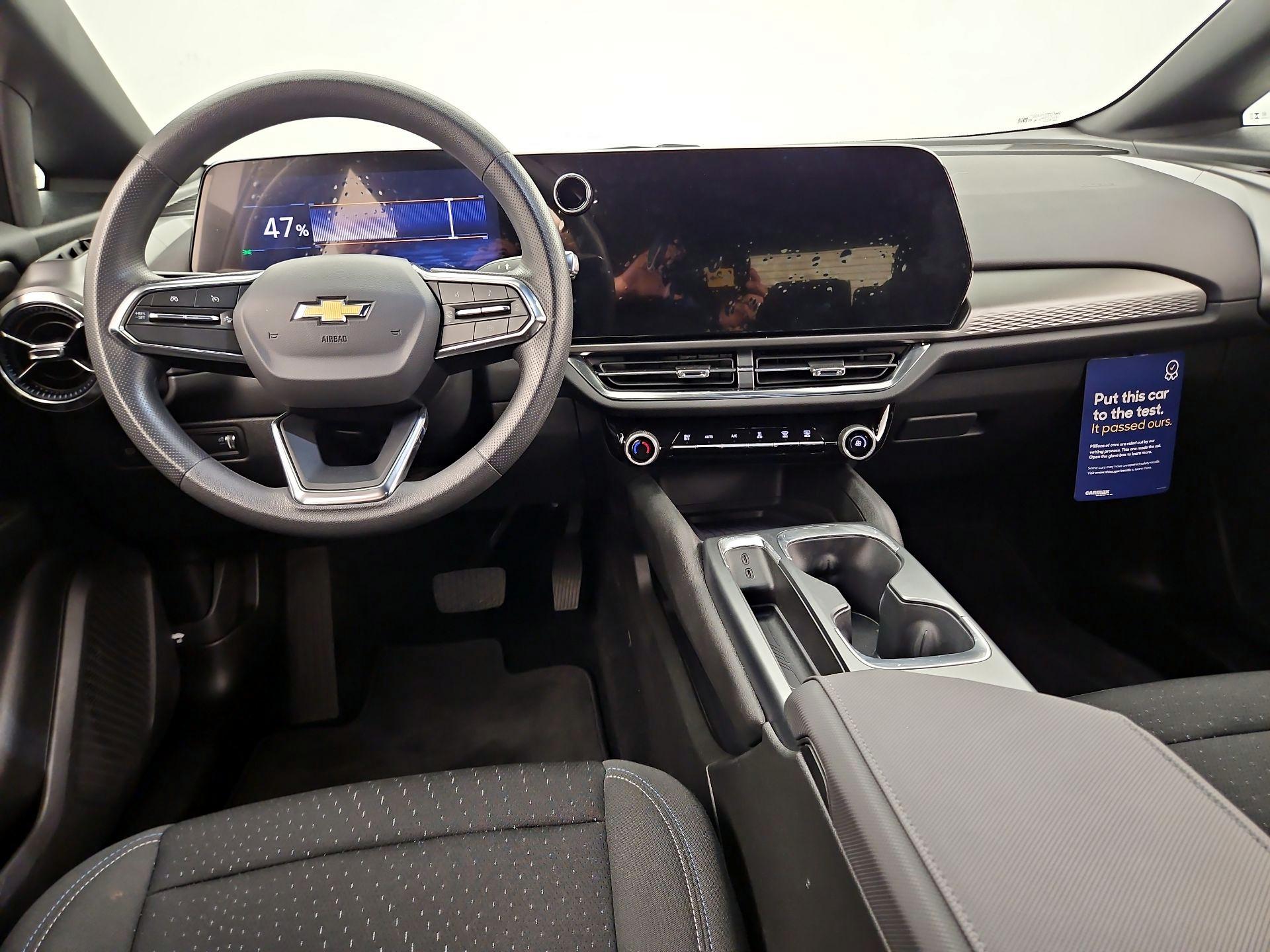 Thumbnail: 2025 Chevrolet Equinox - 9