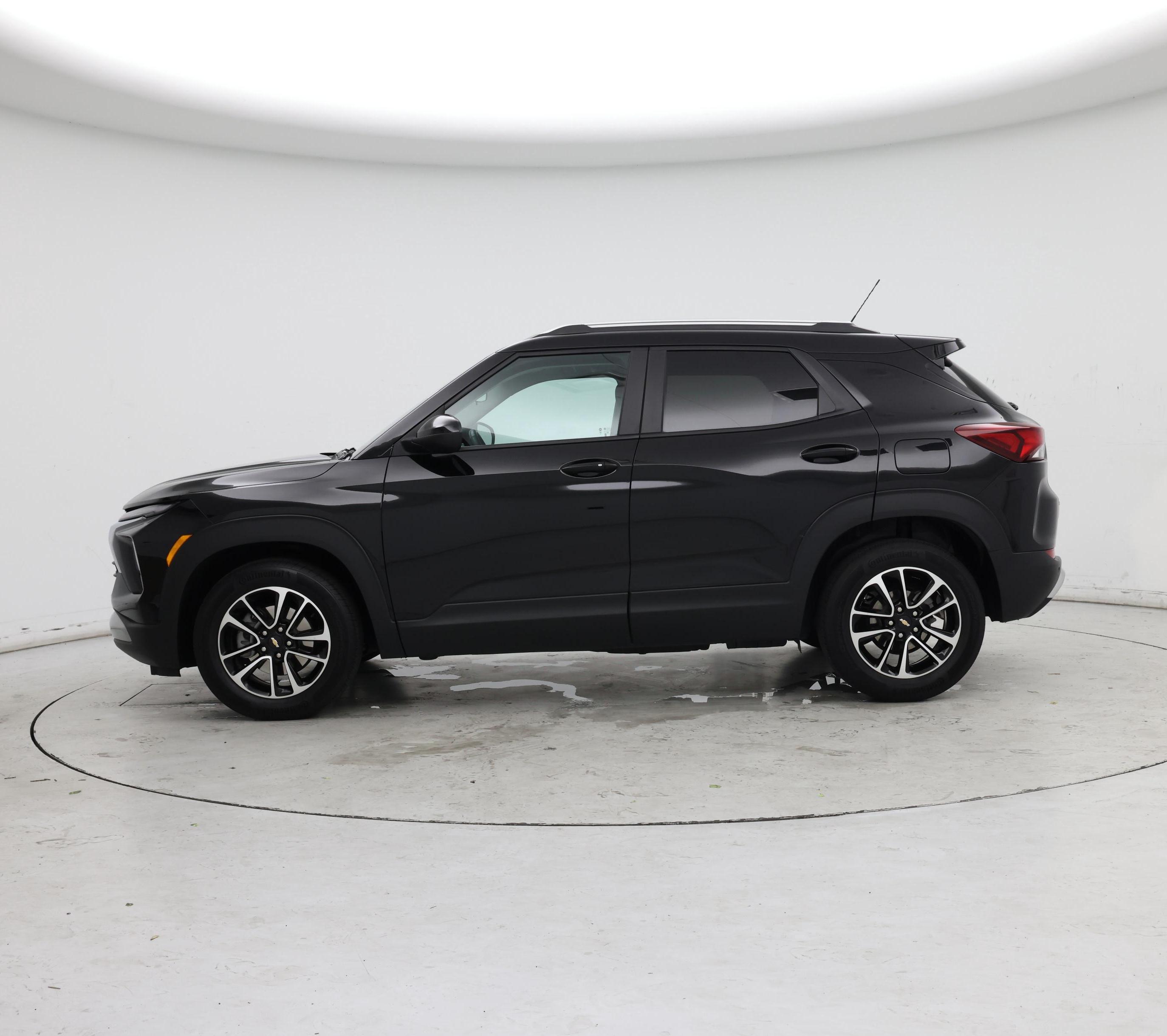 Thumbnail: 2024 Chevrolet TrailBlazer - 3