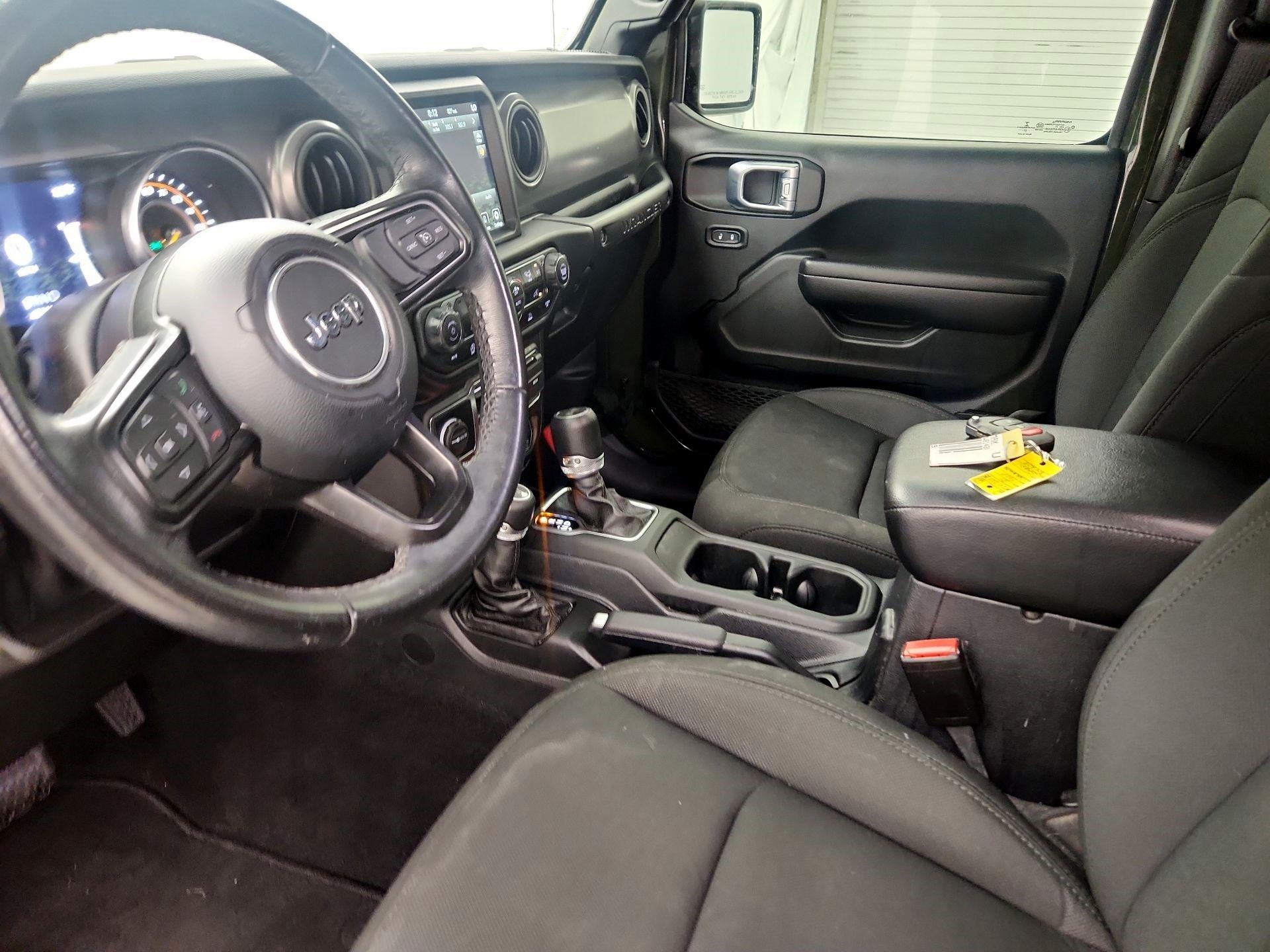Thumbnail: 2021 Jeep Wrangler - 11