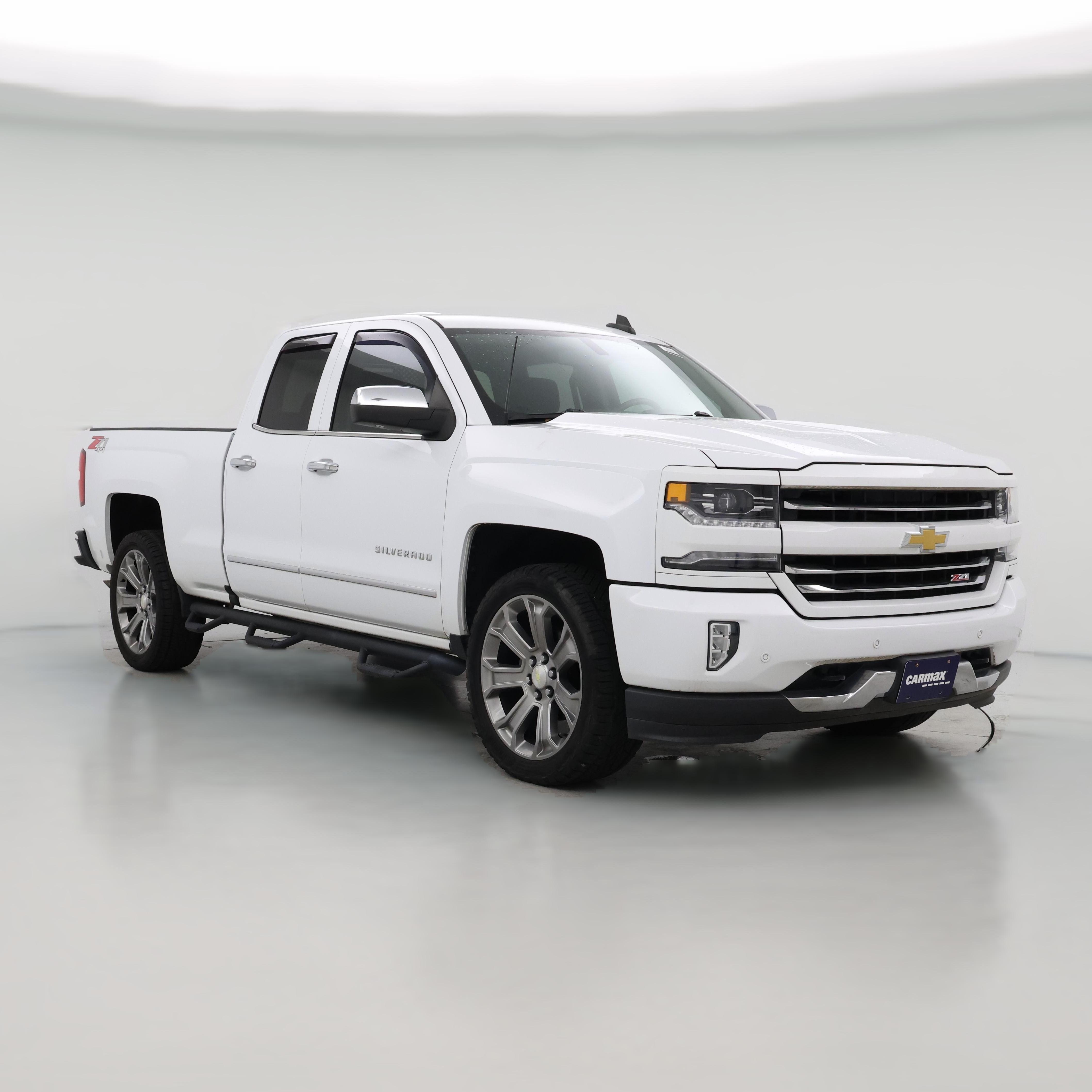 Thumbnail: 2017 Chevrolet Silverado 1500 - 1