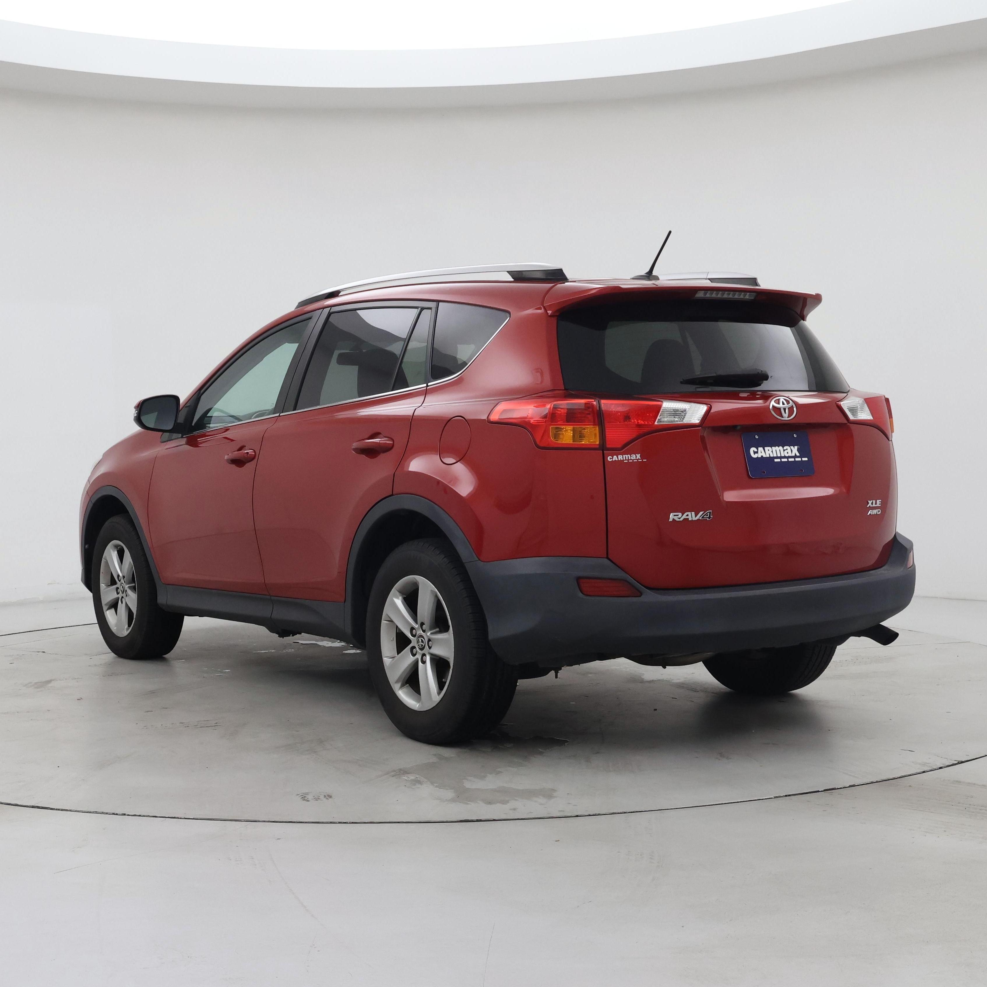 Thumbnail: 2015 Toyota RAV4 - 2