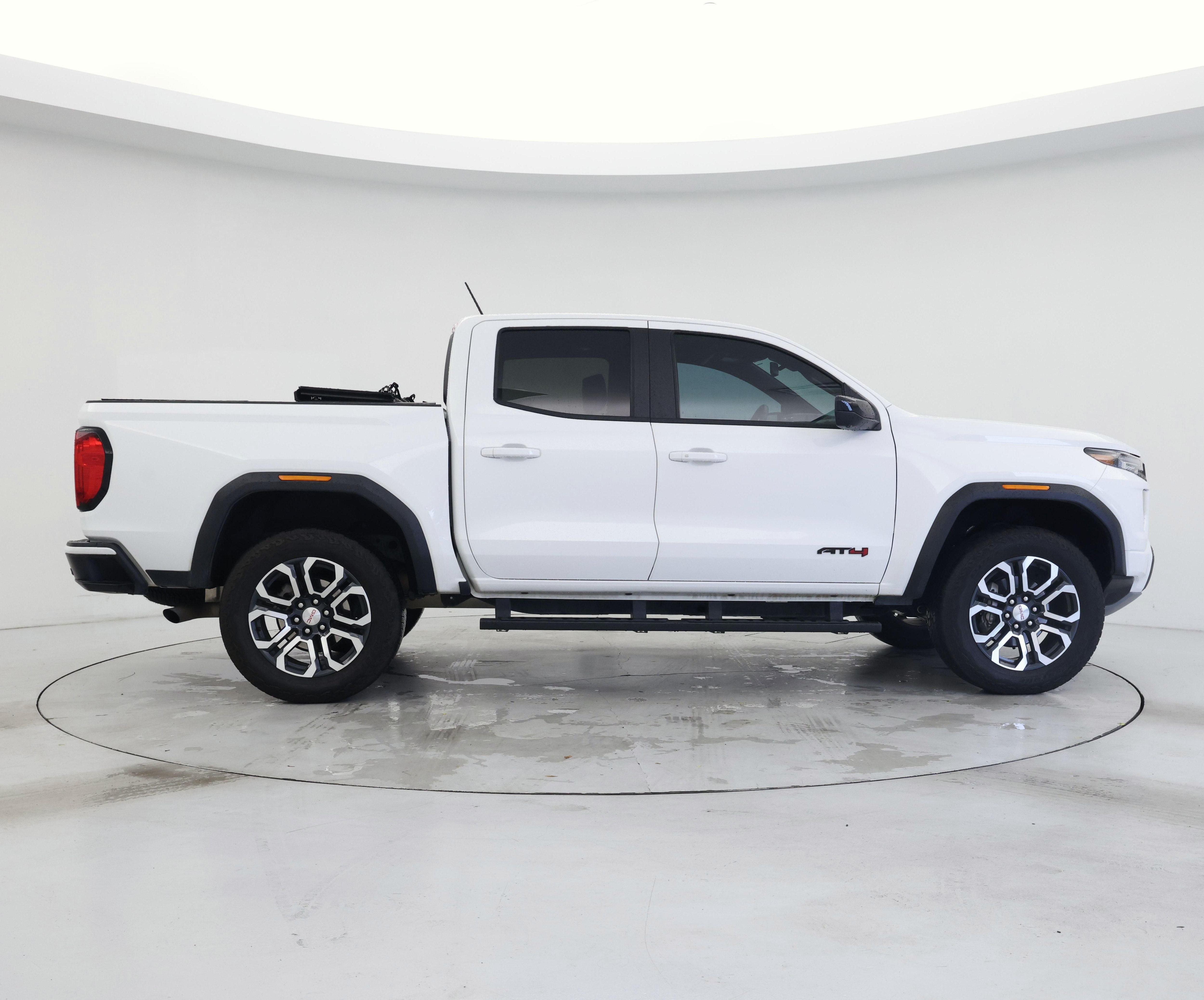 Thumbnail: 2023 GMC Canyon - 7