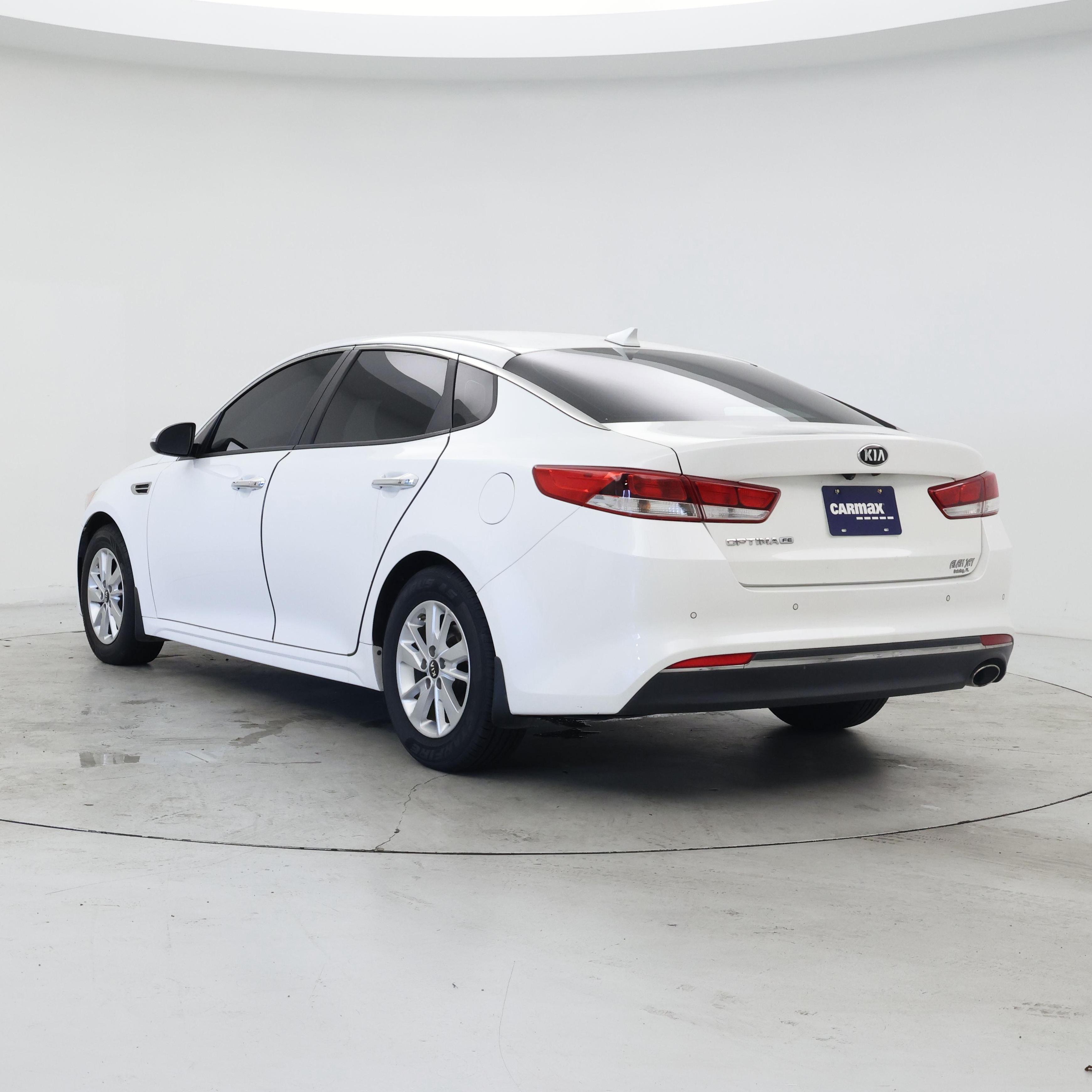 Thumbnail: 2018 Kia Optima - 2