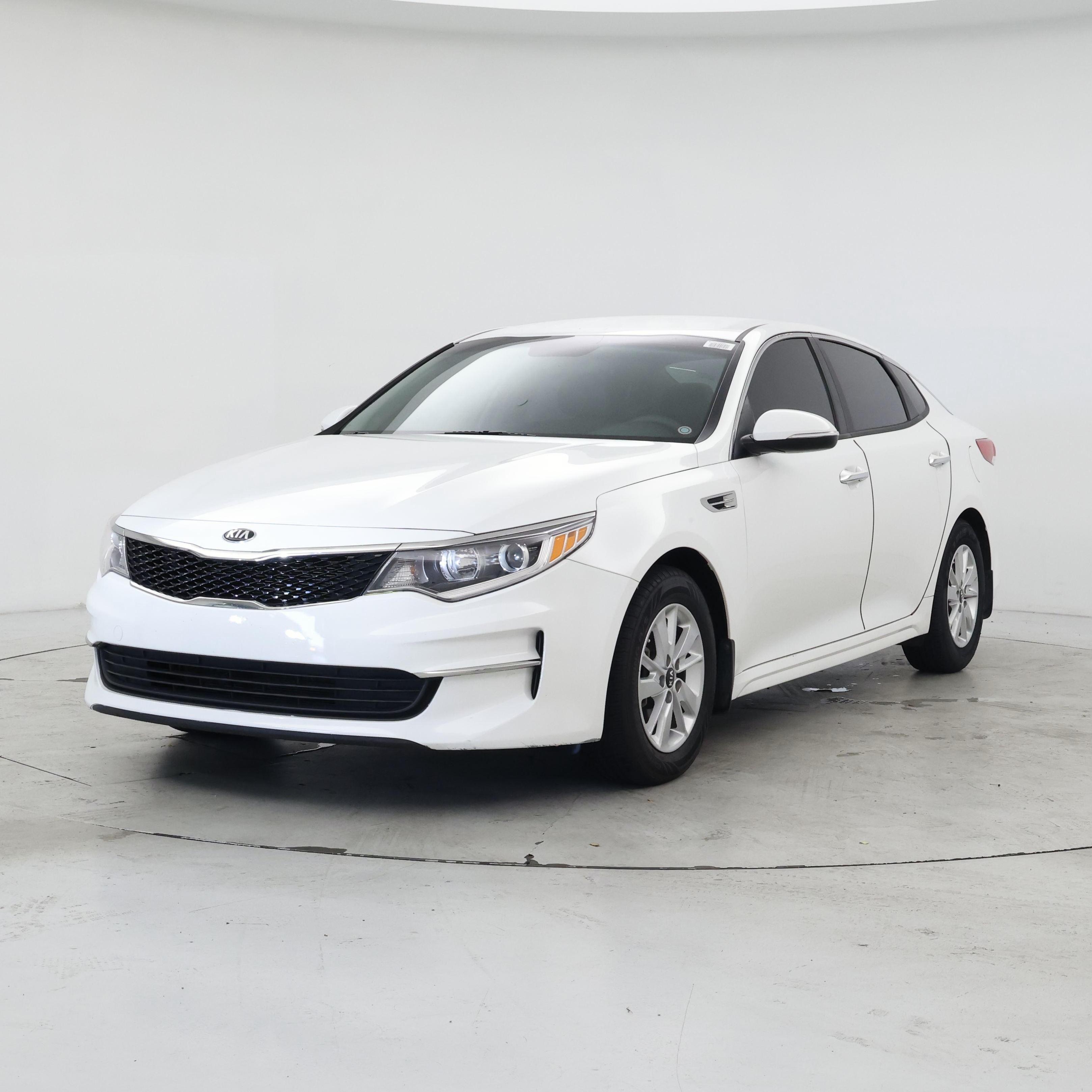 Thumbnail: 2018 Kia Optima - 4