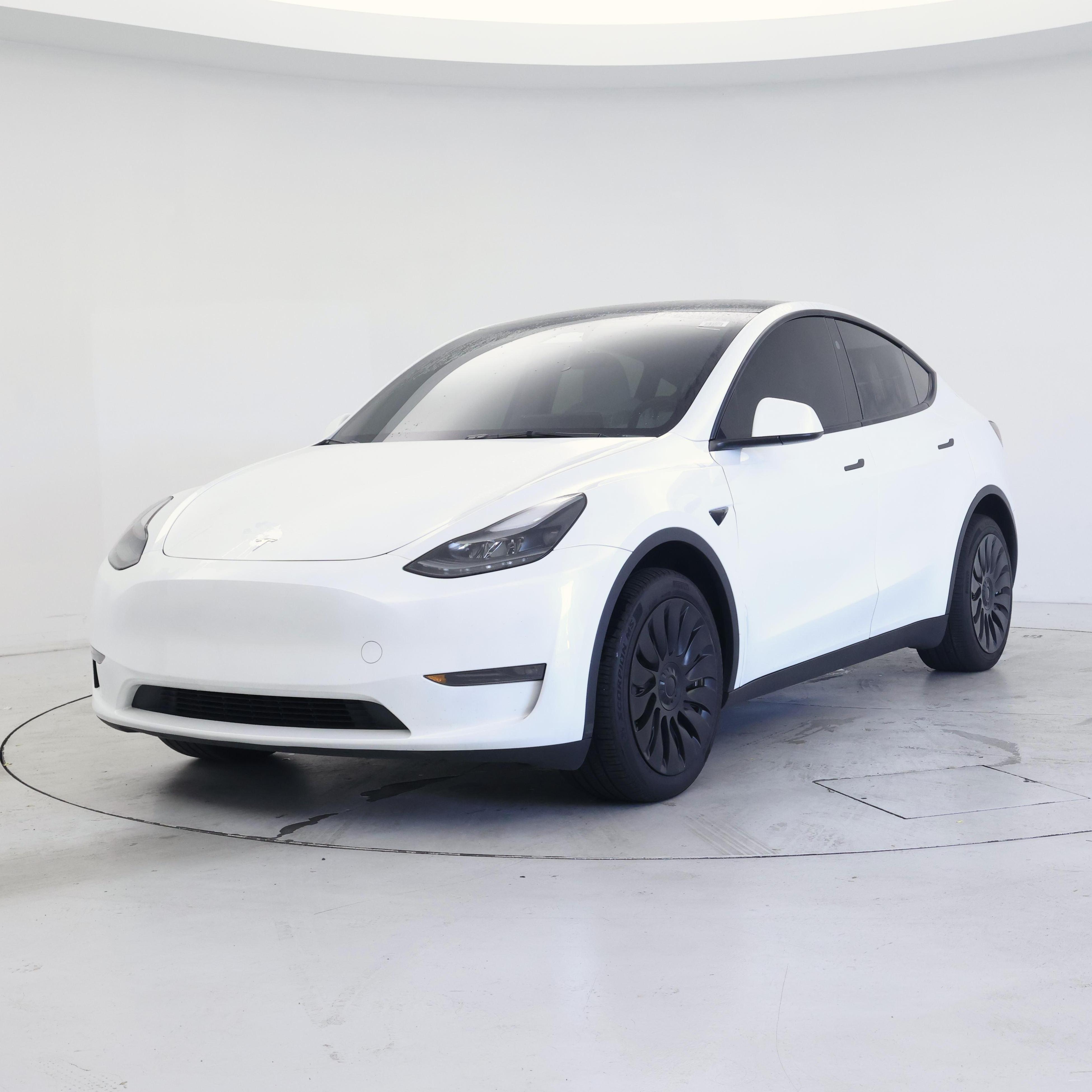 Thumbnail: 2023 Tesla Model Y - 4