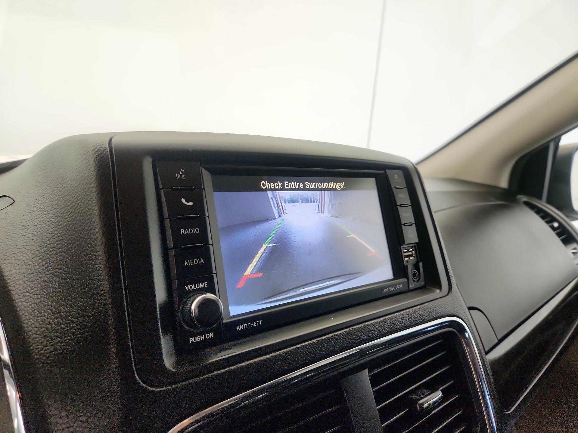 Thumbnail: 2019 Dodge Grand Caravan - 14