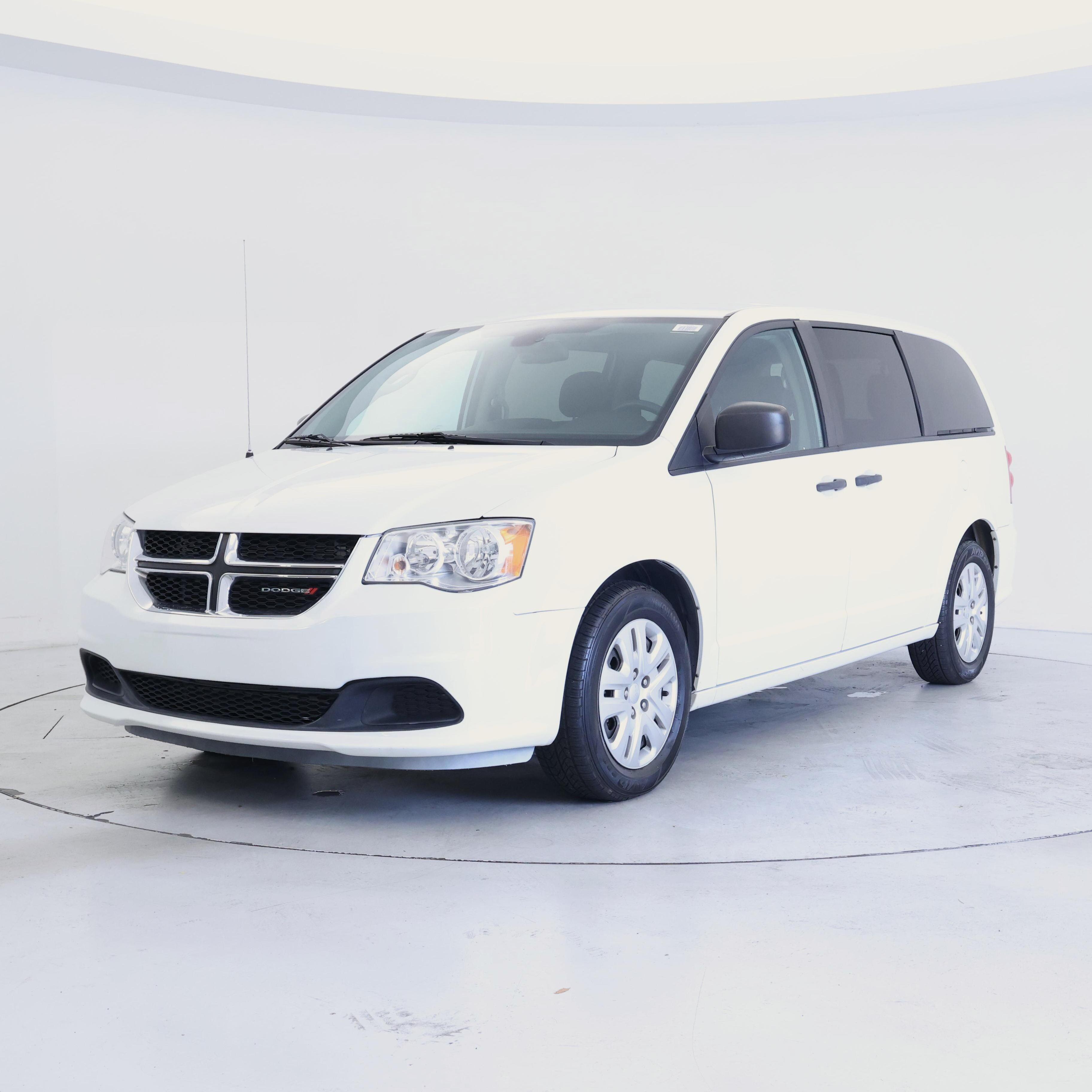 Thumbnail: 2019 Dodge Grand Caravan - 4