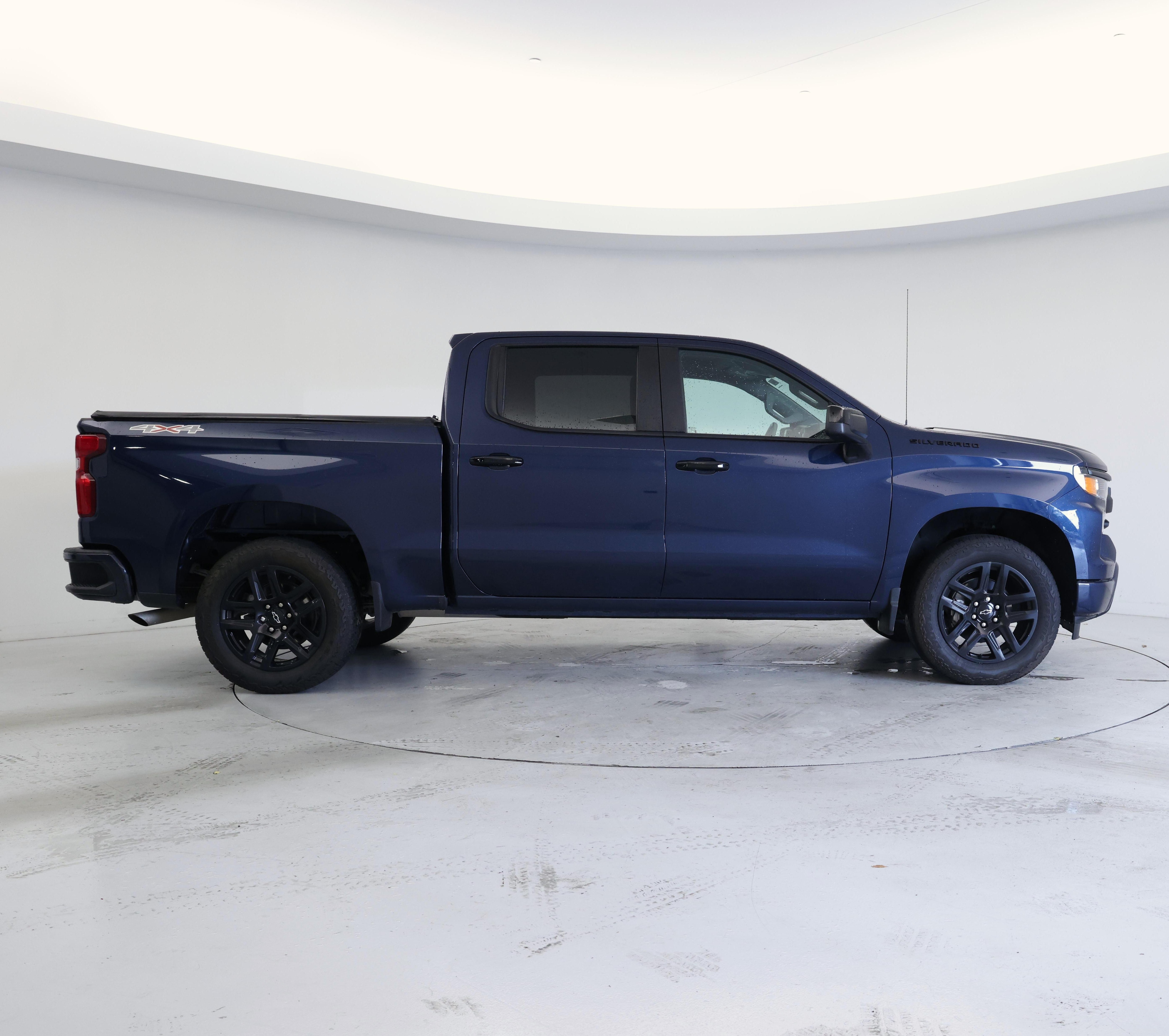 Thumbnail: 2023 Chevrolet Silverado 1500 - 7