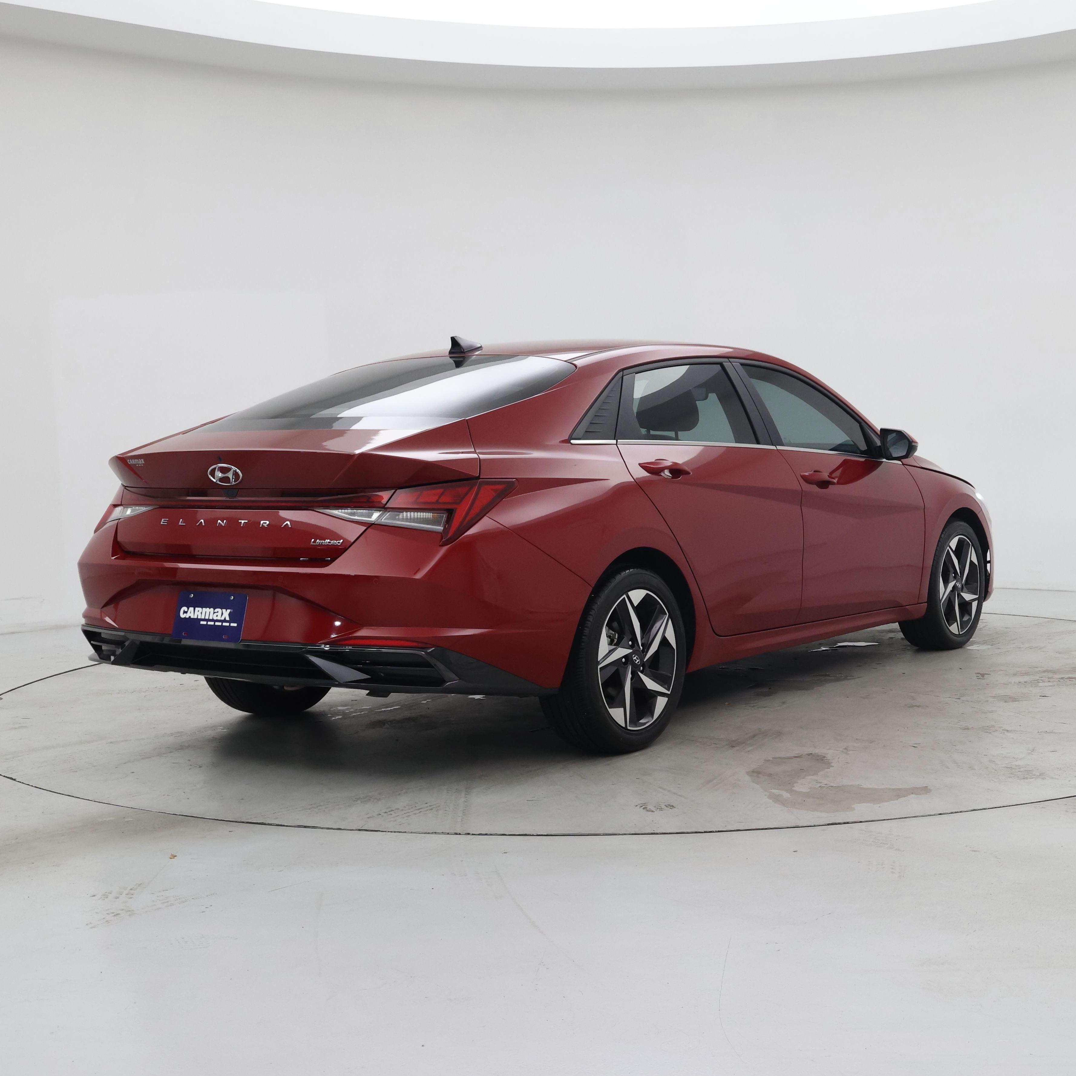 Thumbnail: 2023 Hyundai Elantra - 8