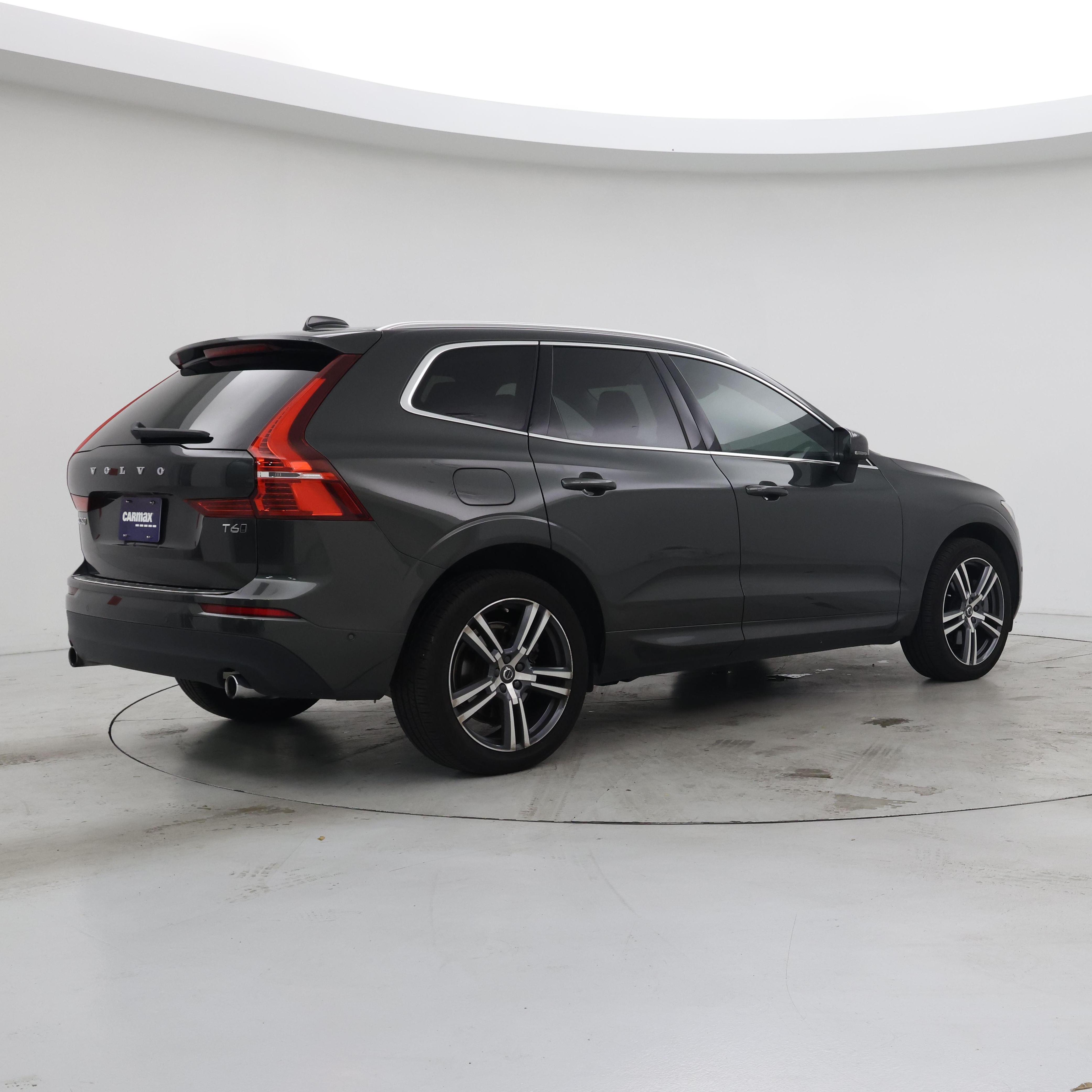 Thumbnail: 2019 Volvo XC60 - 2