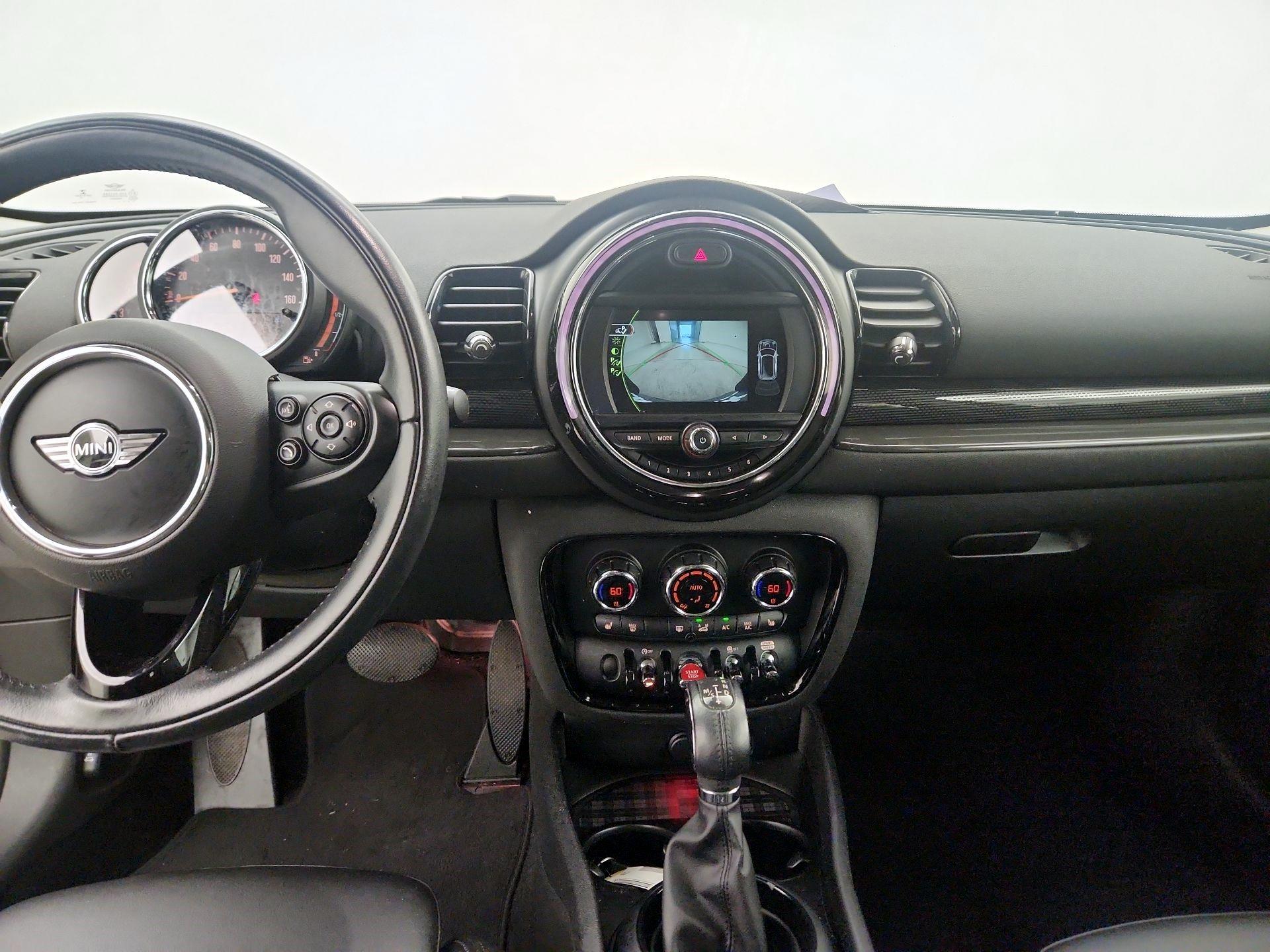 Thumbnail: 2018 MINI Cooper Clubman - 9