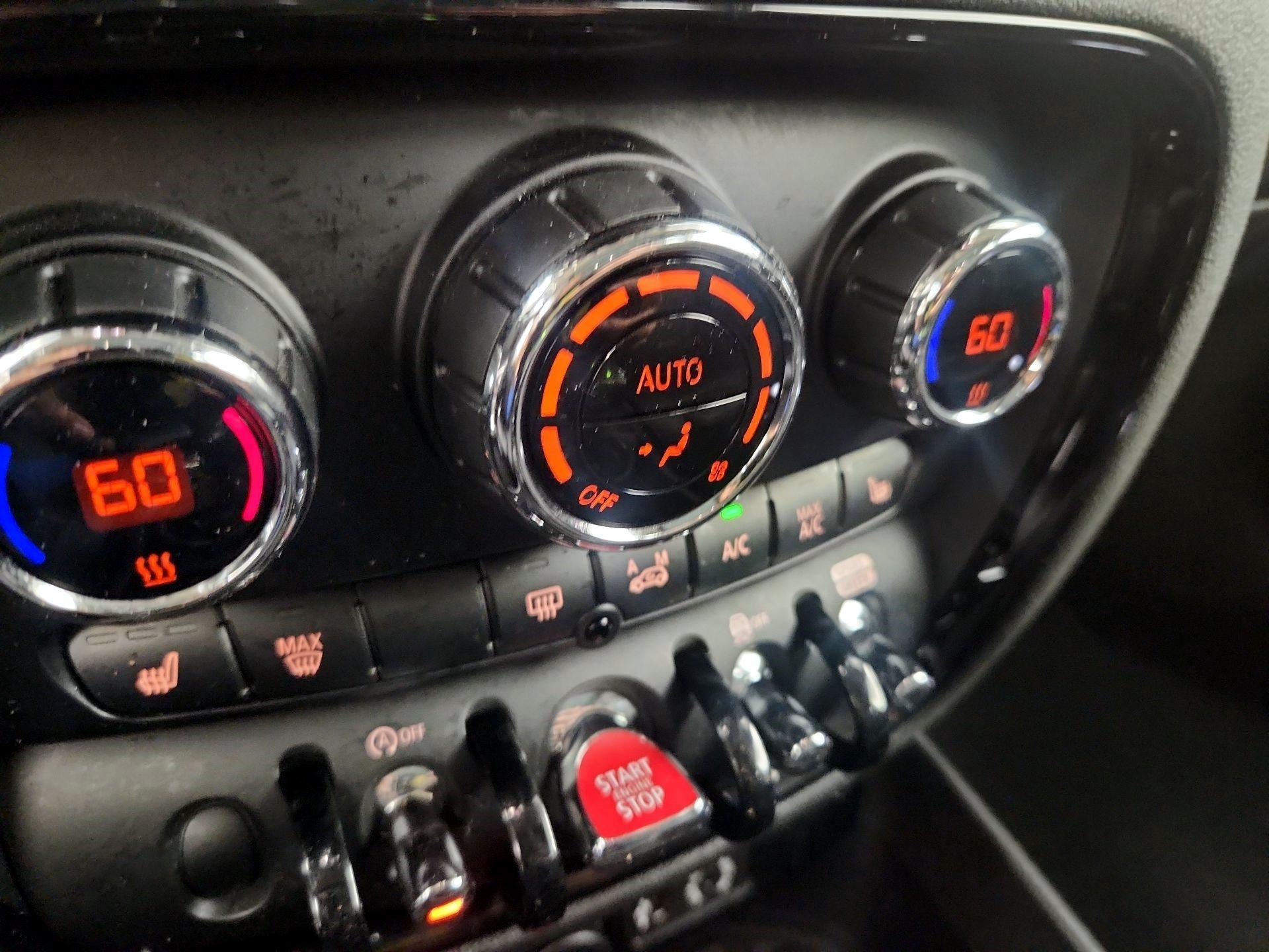 Thumbnail: 2018 MINI Cooper Clubman - 16