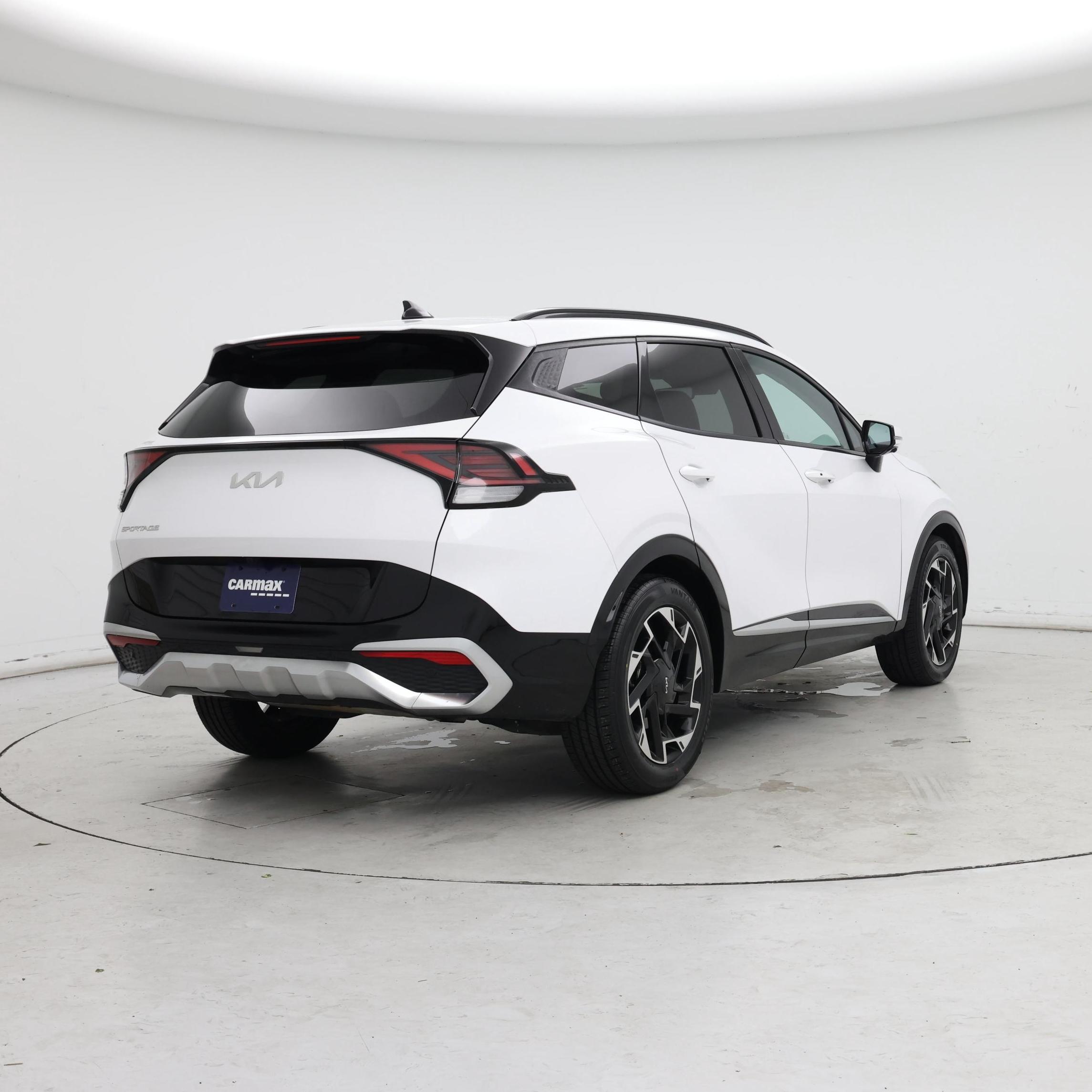 Thumbnail: 2023 Kia Sportage - 8