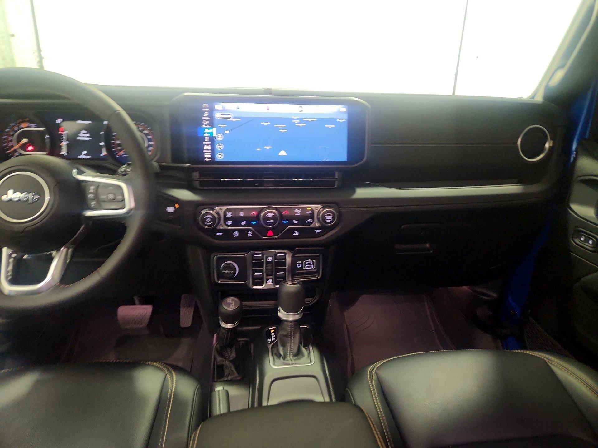 Thumbnail: 2024 Jeep Wrangler - 9
