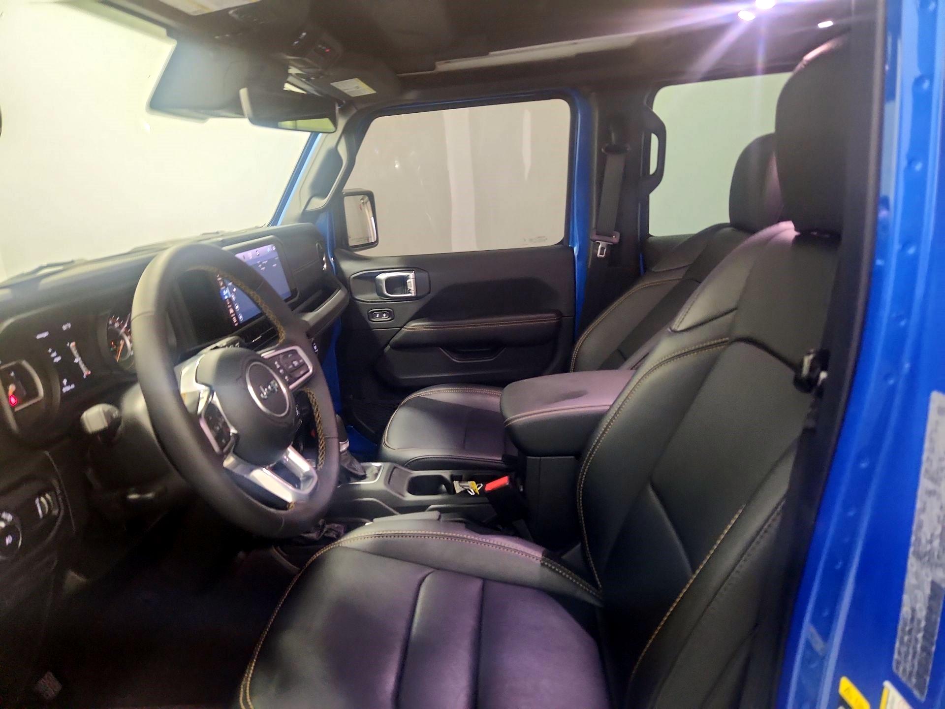 Thumbnail: 2024 Jeep Wrangler - 11