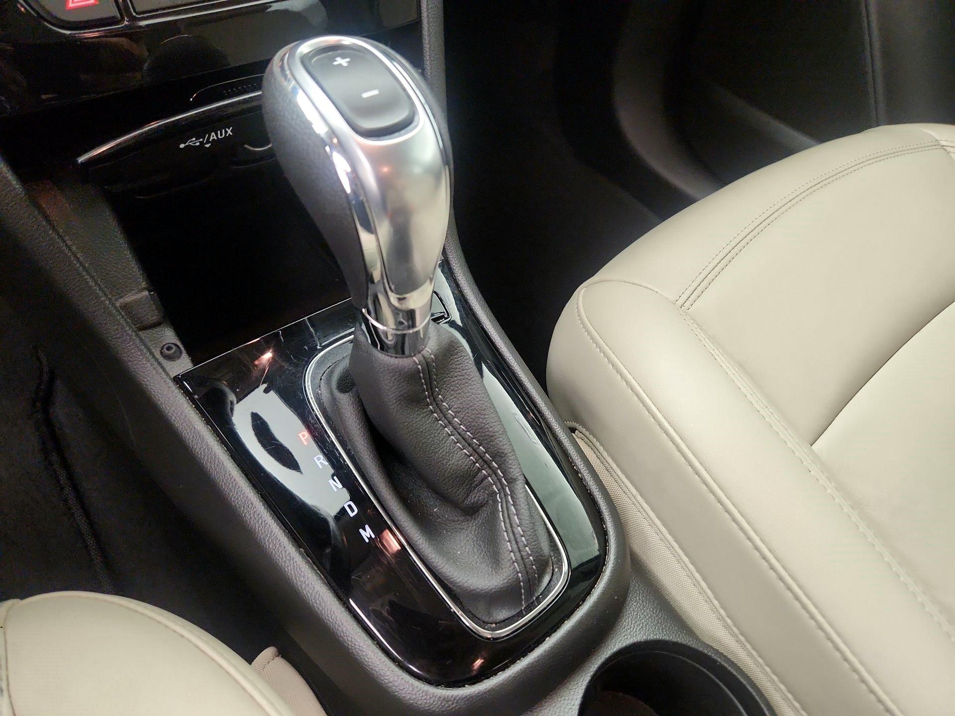 Thumbnail: 2019 Buick Encore - 17