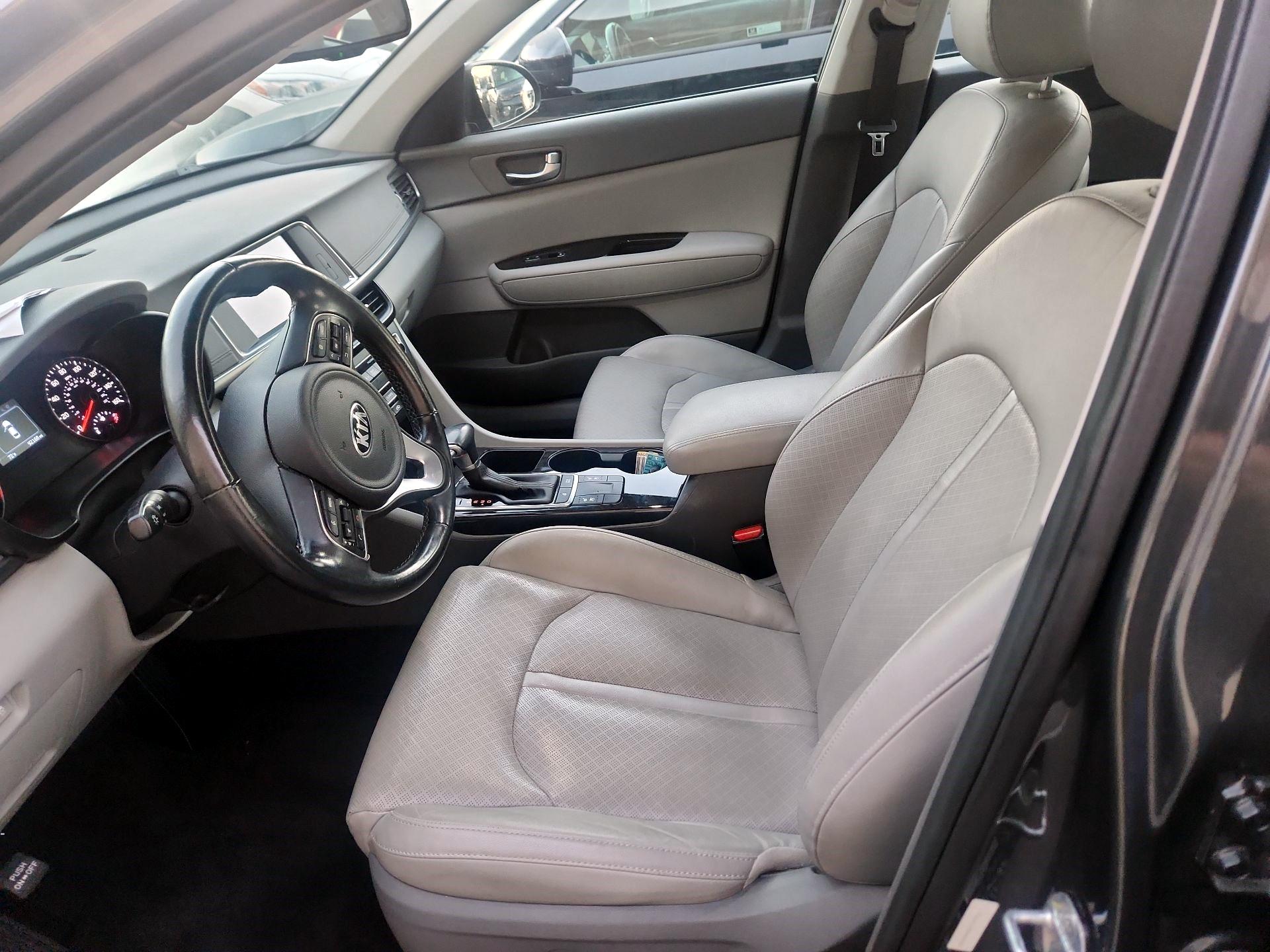 Thumbnail: 2016 Kia Optima - 11