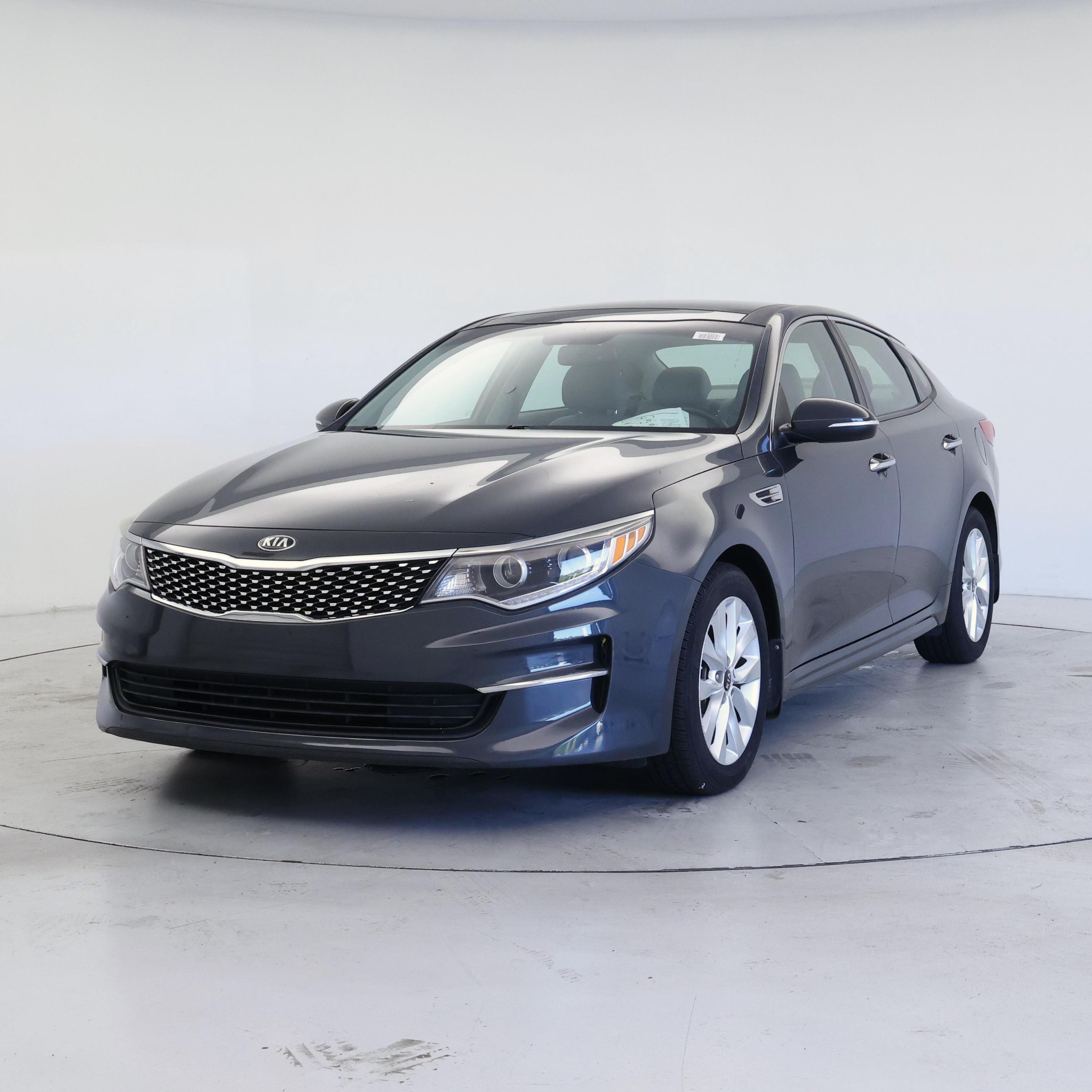 Thumbnail: 2016 Kia Optima - 4