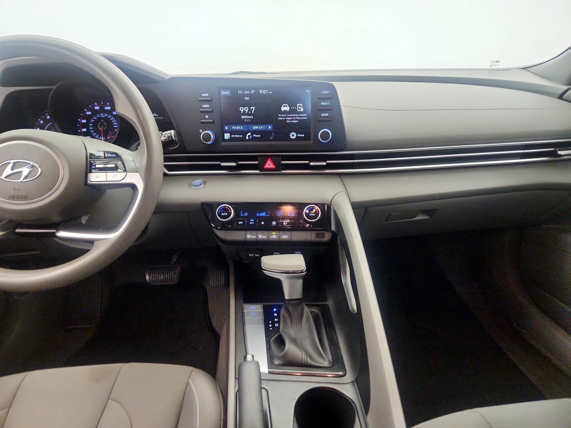 Thumbnail: 2023 Hyundai Elantra - 9