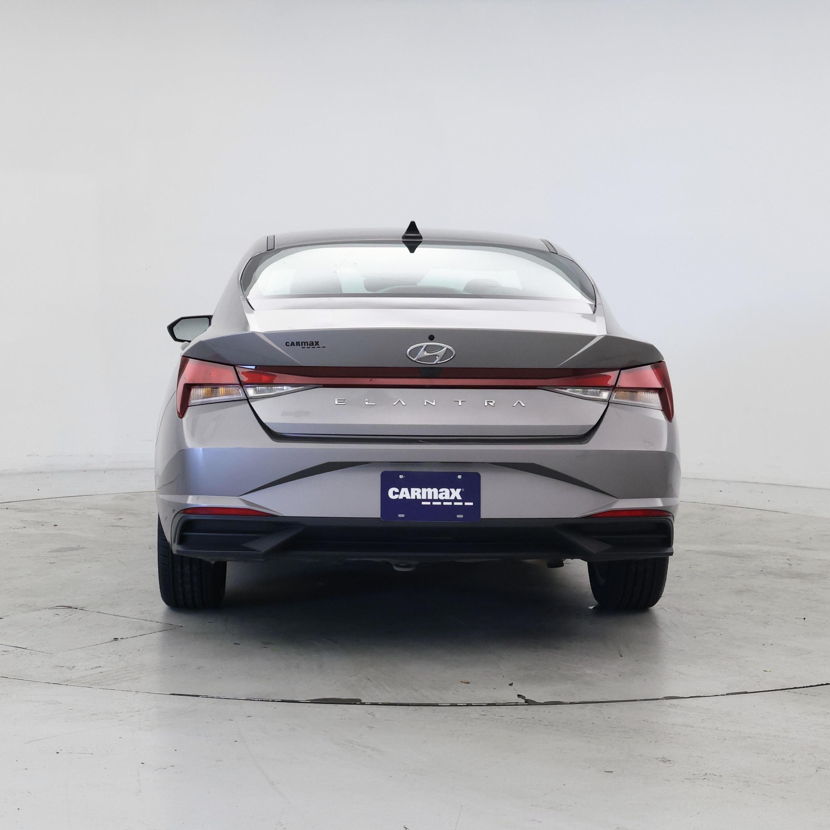 Thumbnail: 2023 Hyundai Elantra - 6