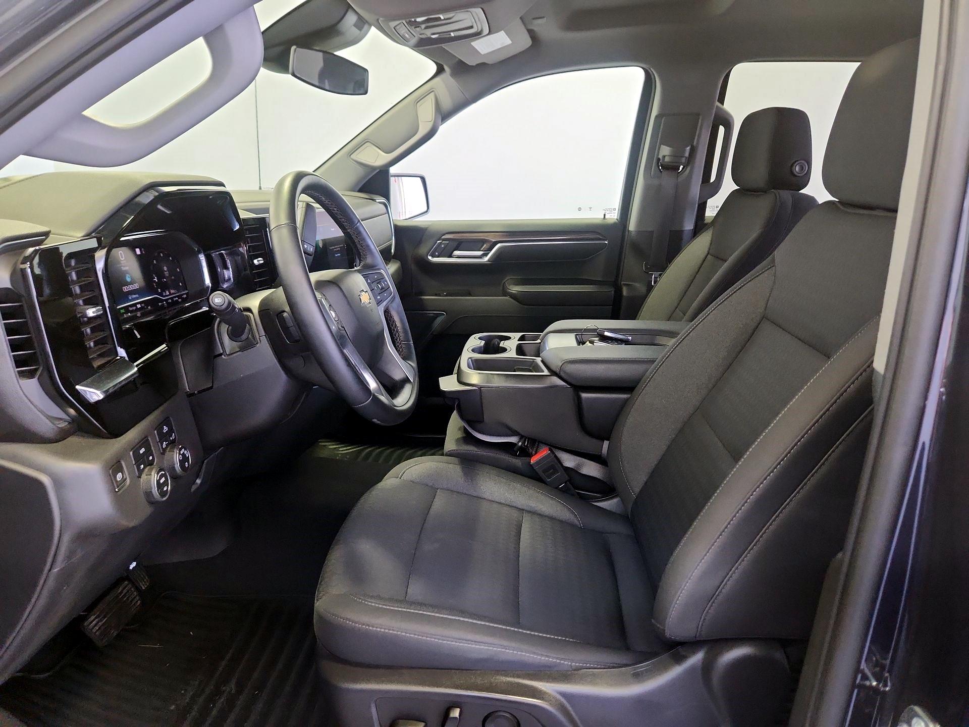 Thumbnail: 2023 Chevrolet Silverado 1500 - 11