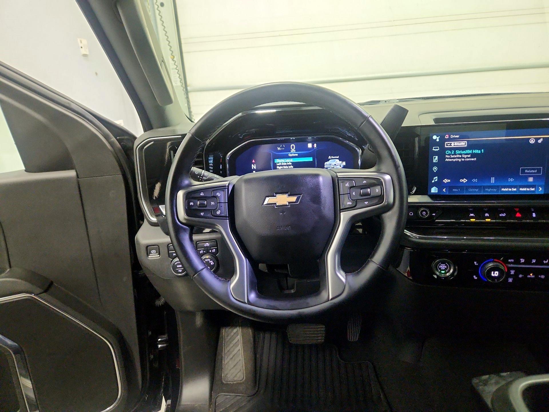 Thumbnail: 2023 Chevrolet Silverado 1500 - 10