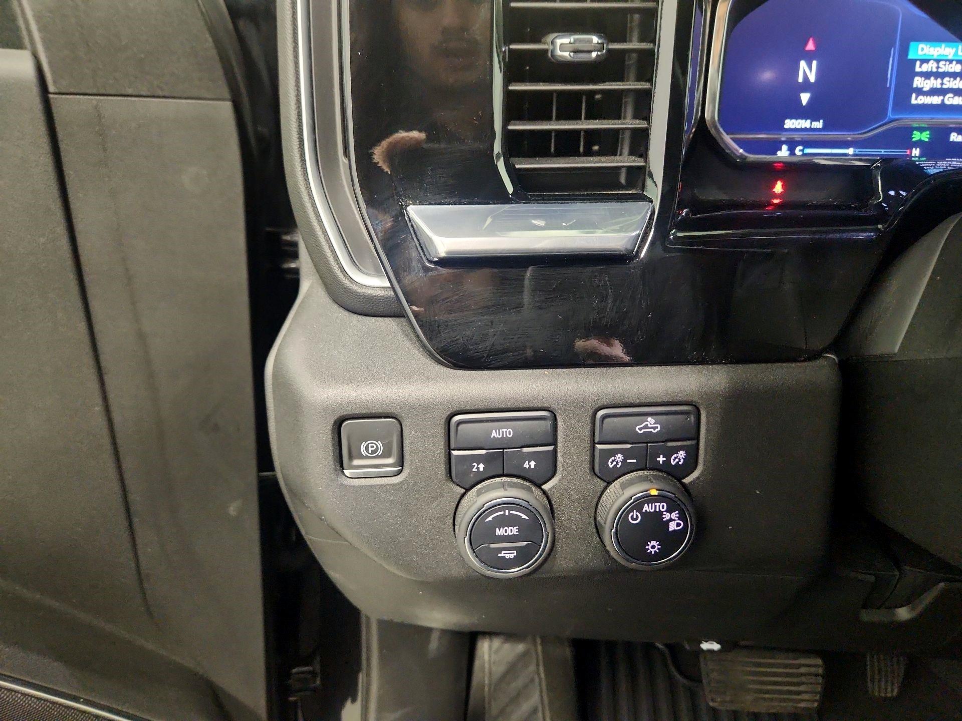 Thumbnail: 2023 Chevrolet Silverado 1500 - 13