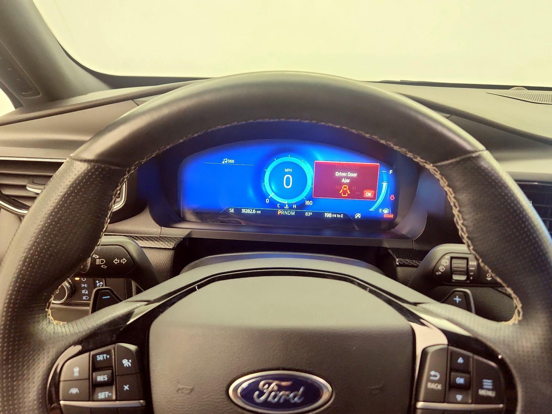 Thumbnail: 2021 Ford Explorer - 10