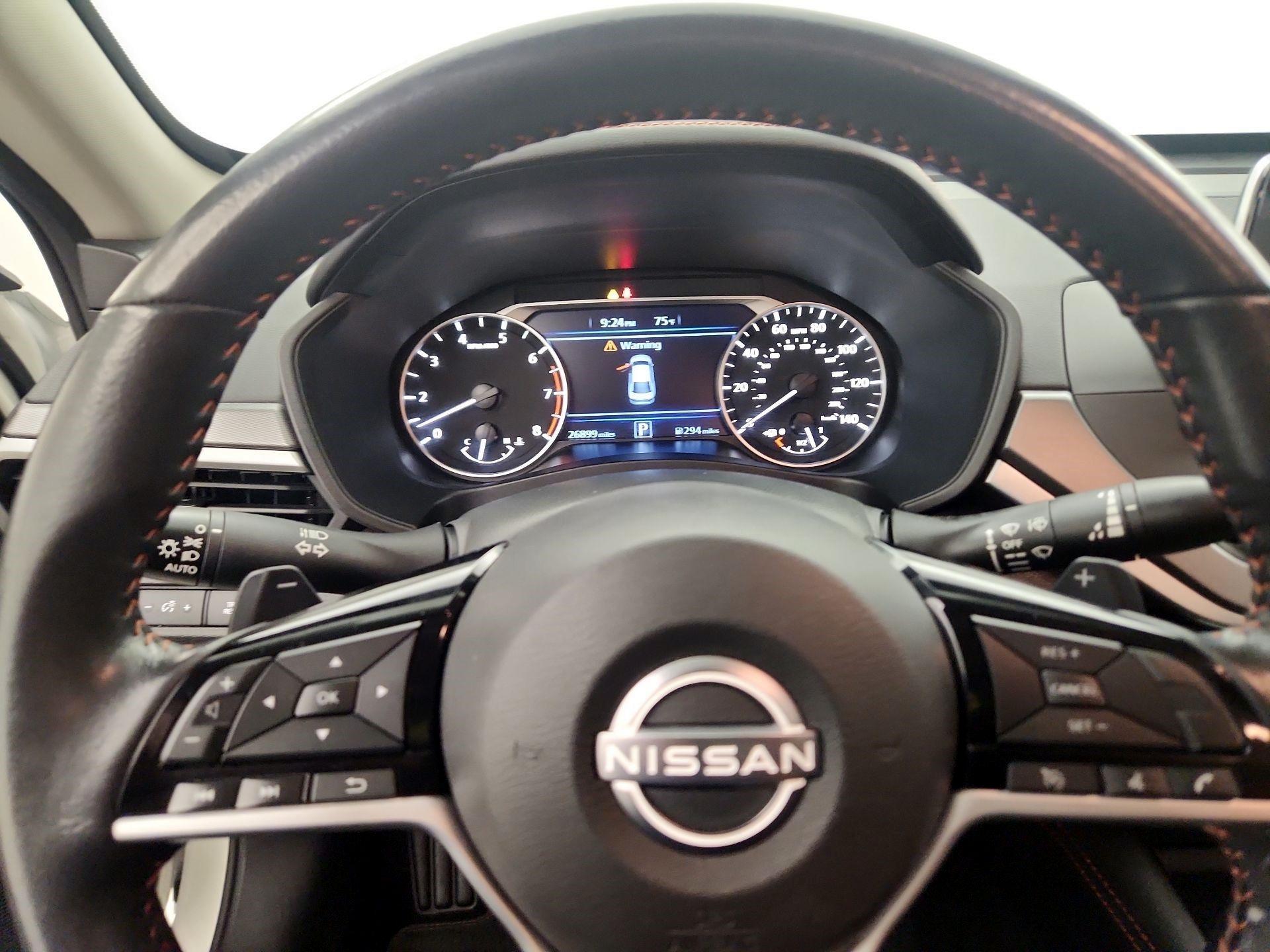 Thumbnail: 2023 Nissan Altima - 10