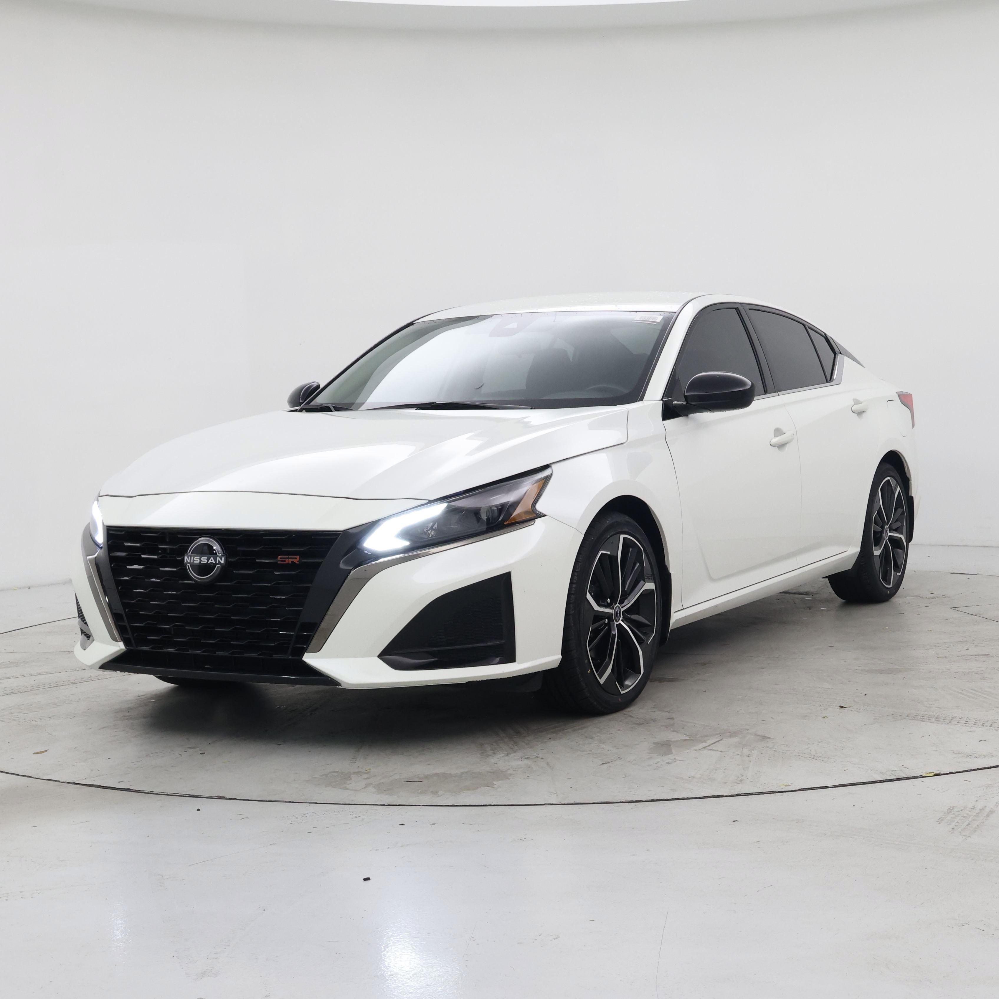 Thumbnail: 2023 Nissan Altima - 4