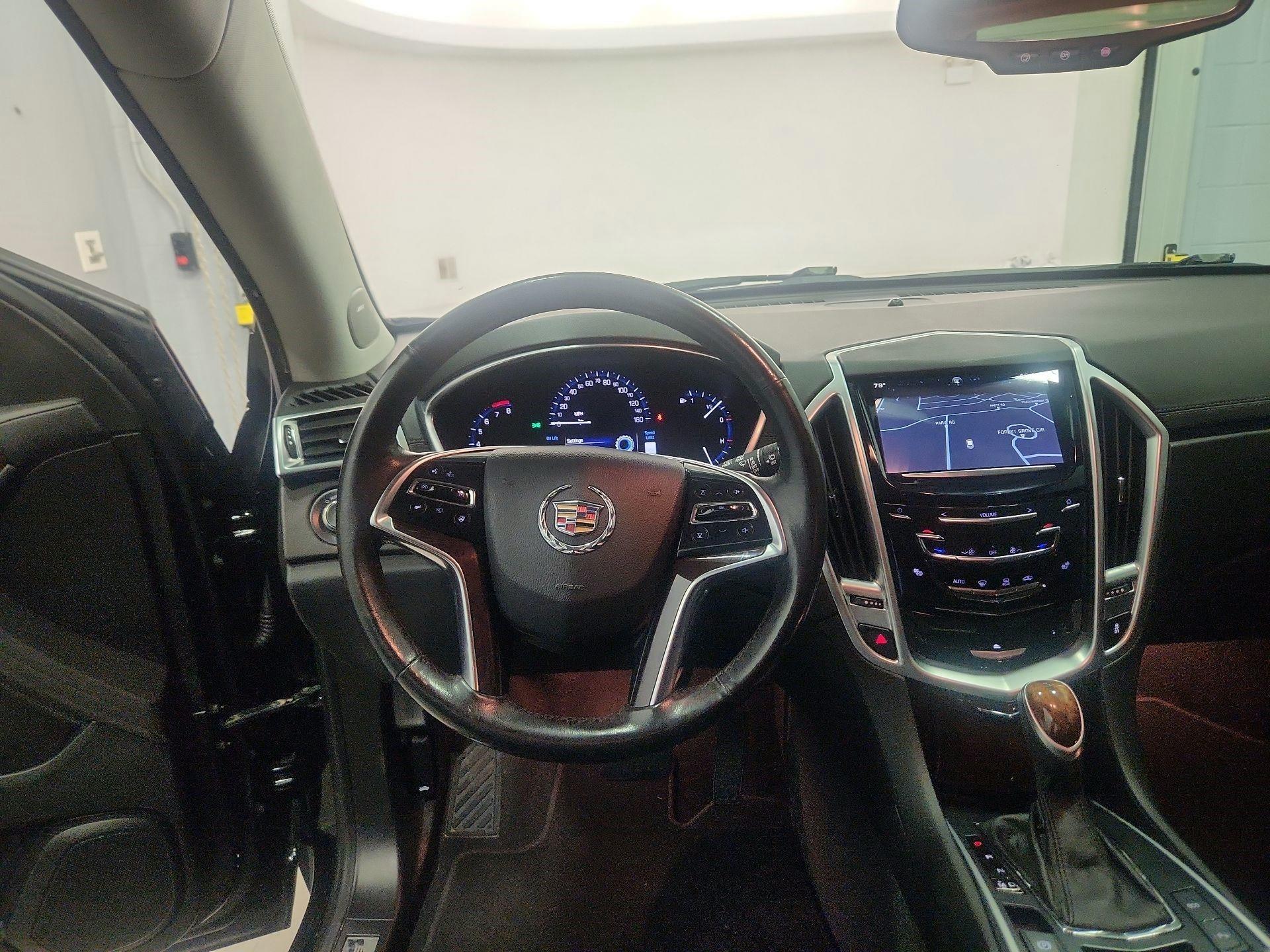 Thumbnail: 2016 Cadillac SRX - 10