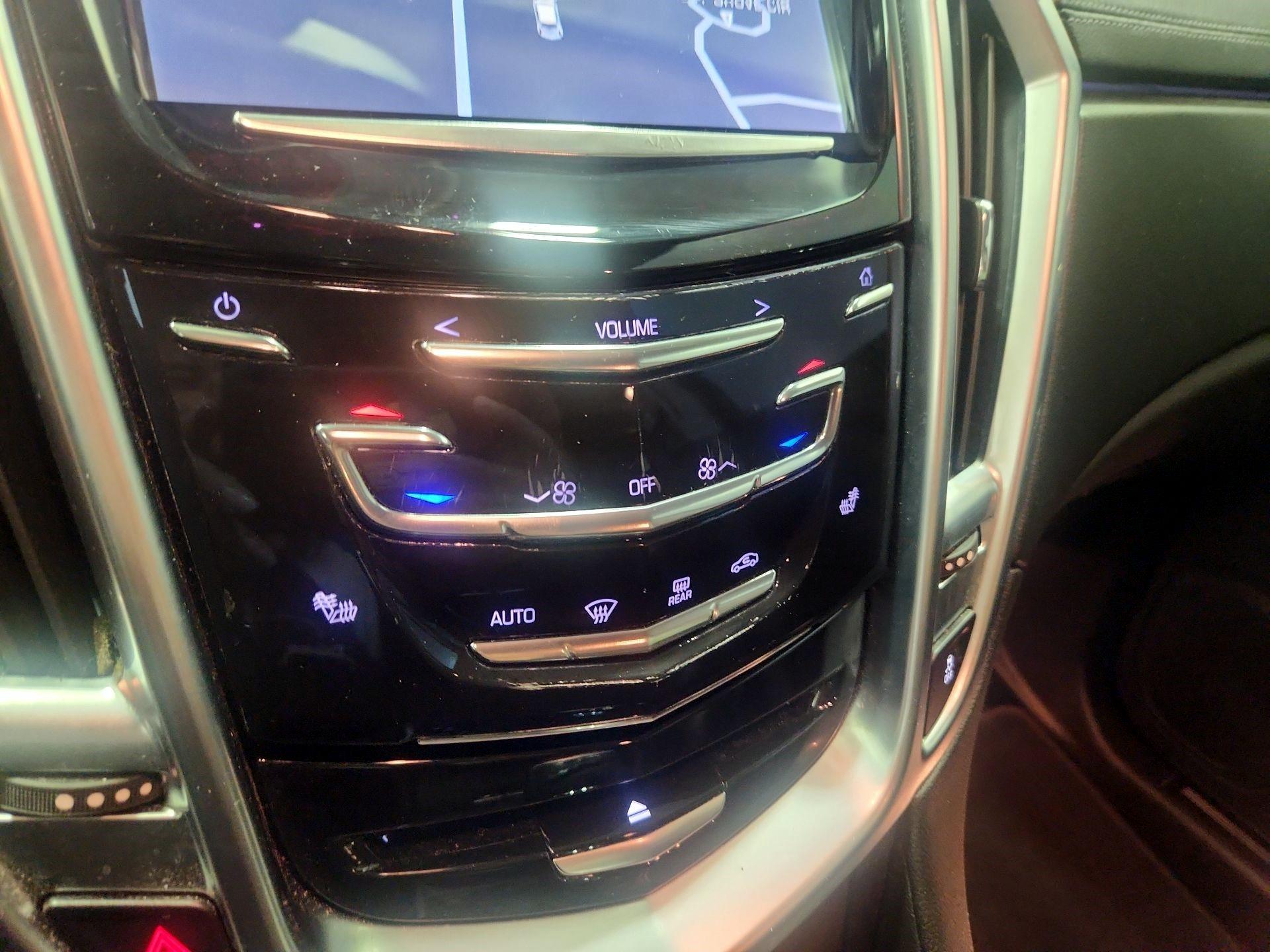 Thumbnail: 2016 Cadillac SRX - 17