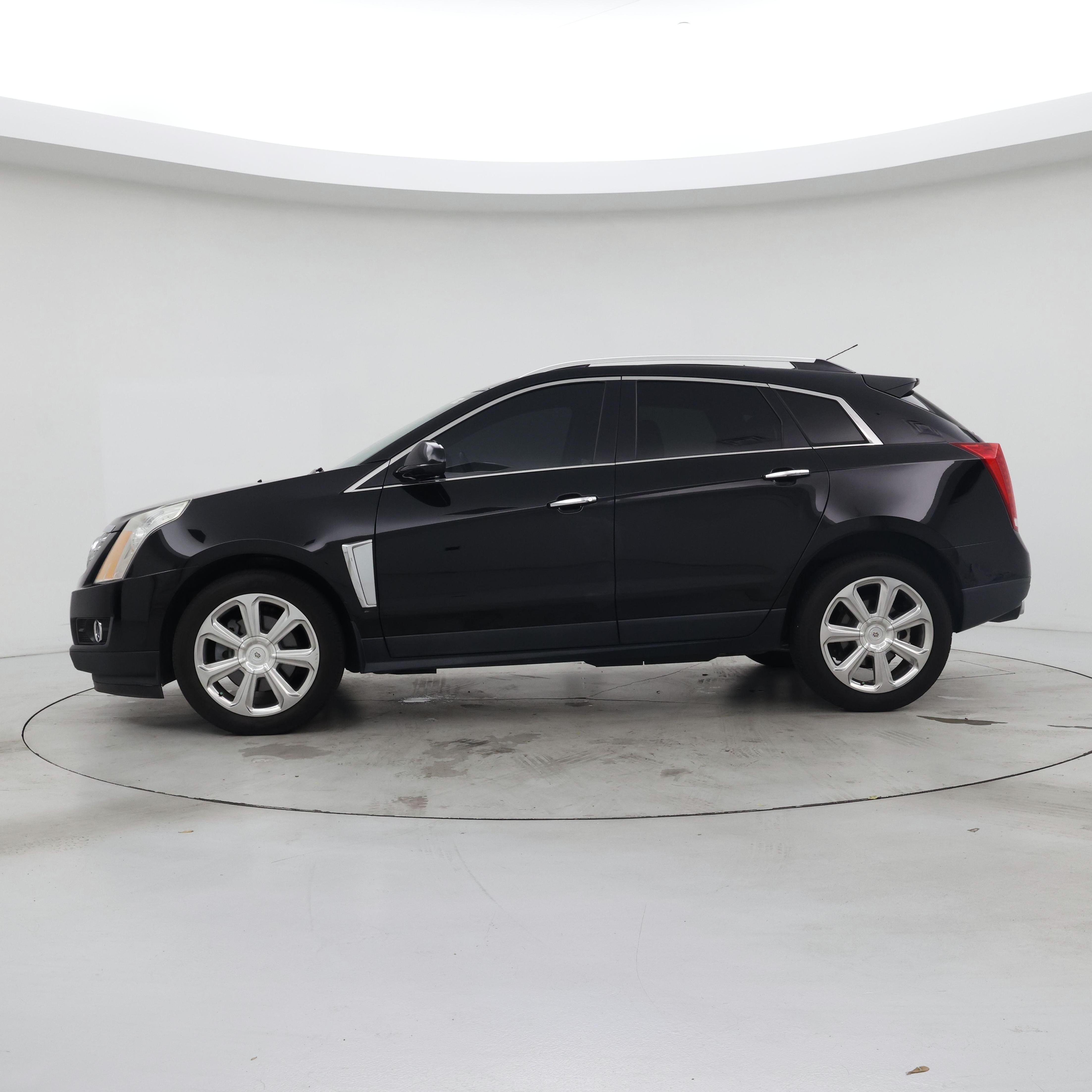 Thumbnail: 2016 Cadillac SRX - 3