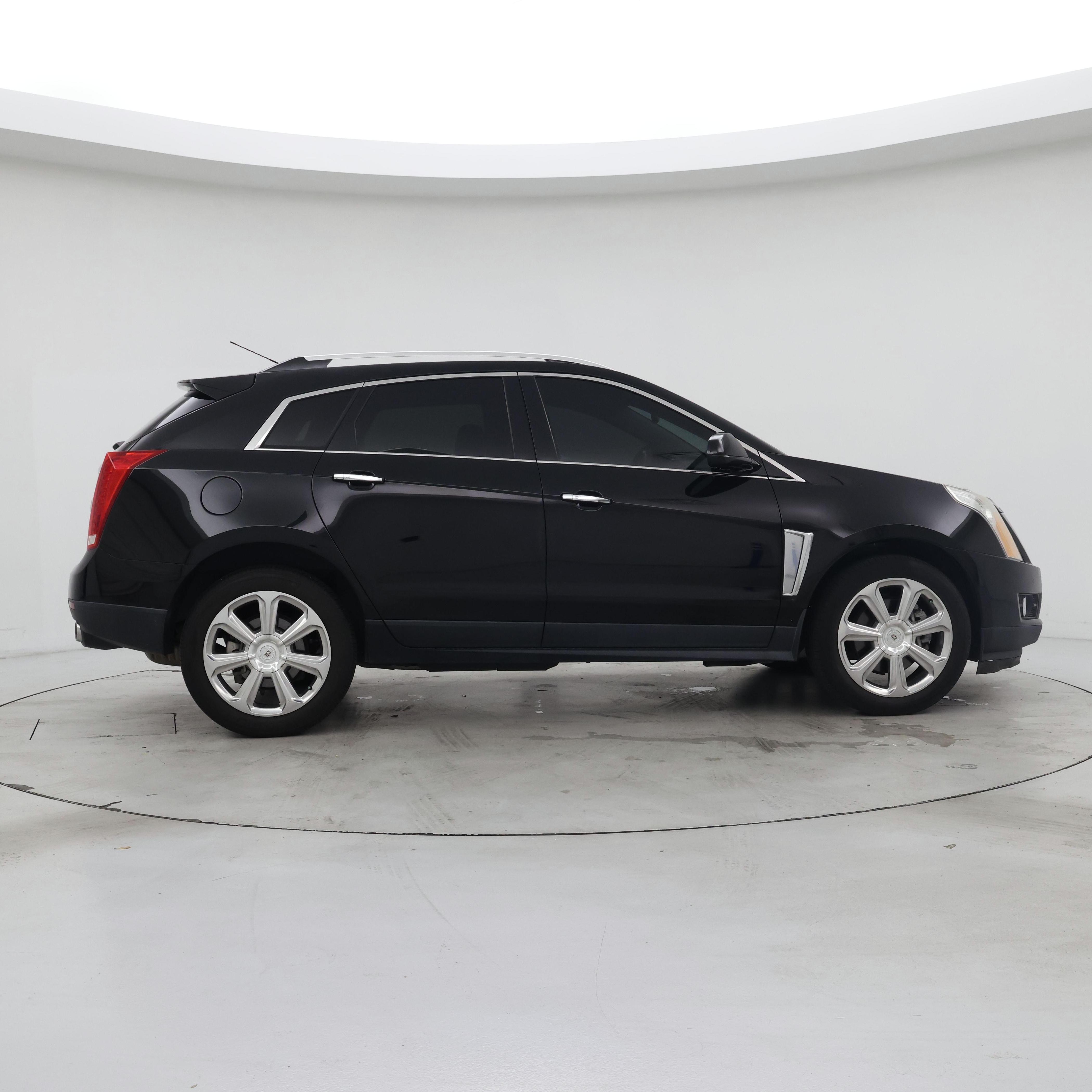 Thumbnail: 2016 Cadillac SRX - 7