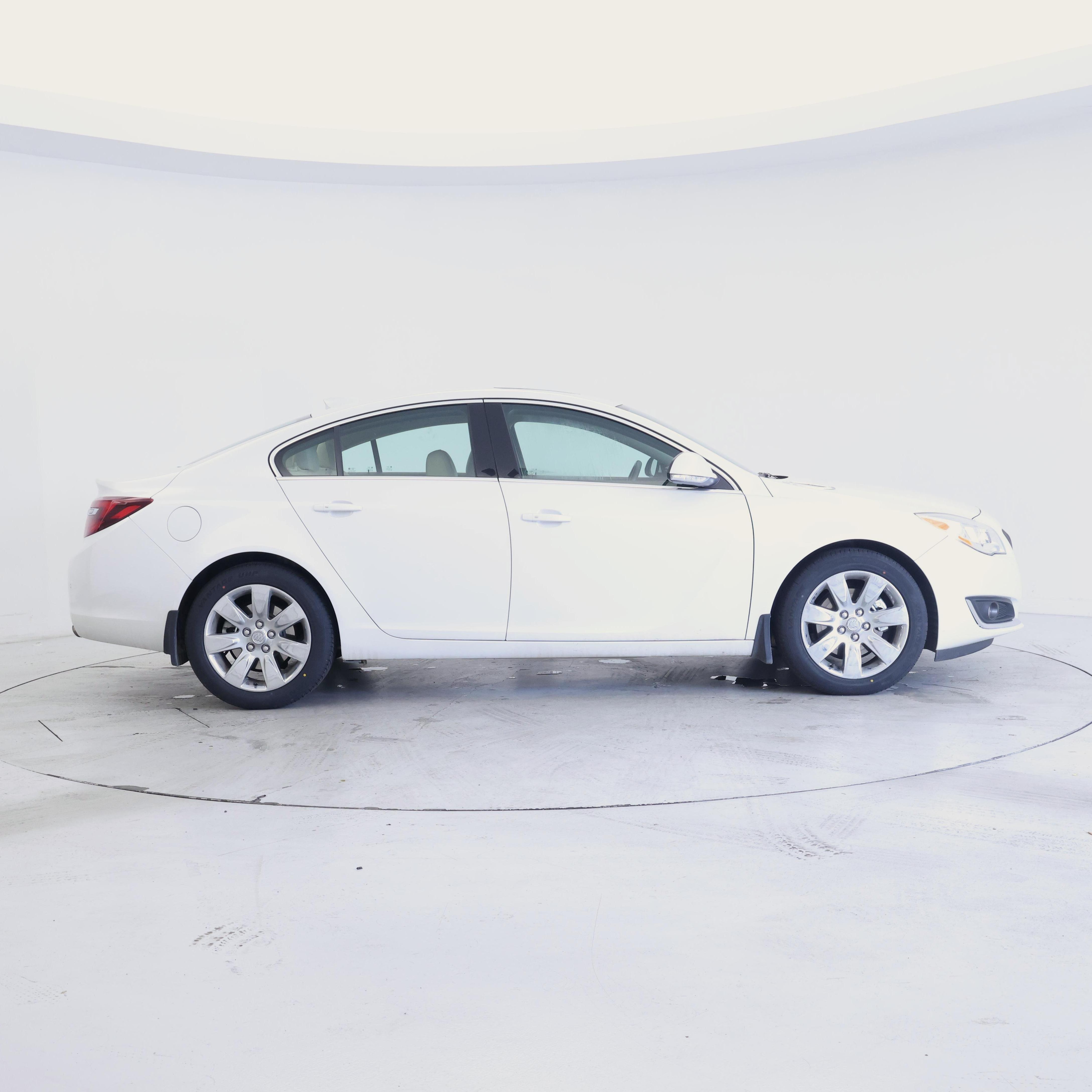 Thumbnail: 2016 Buick Regal - 7