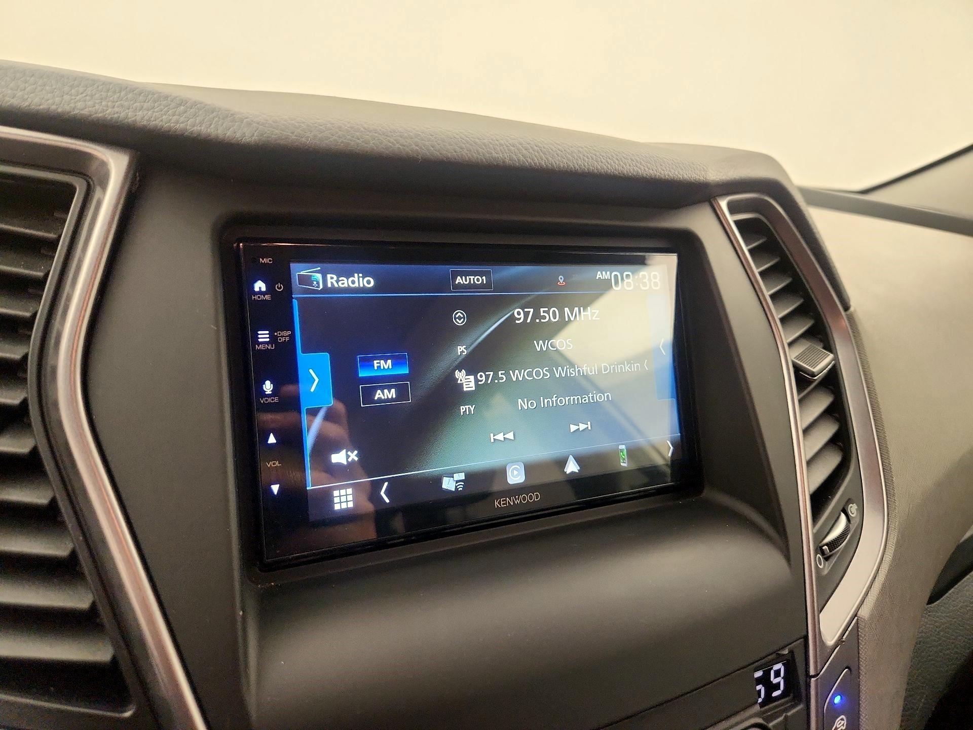 Thumbnail: 2015 Hyundai Santa Fe - 15