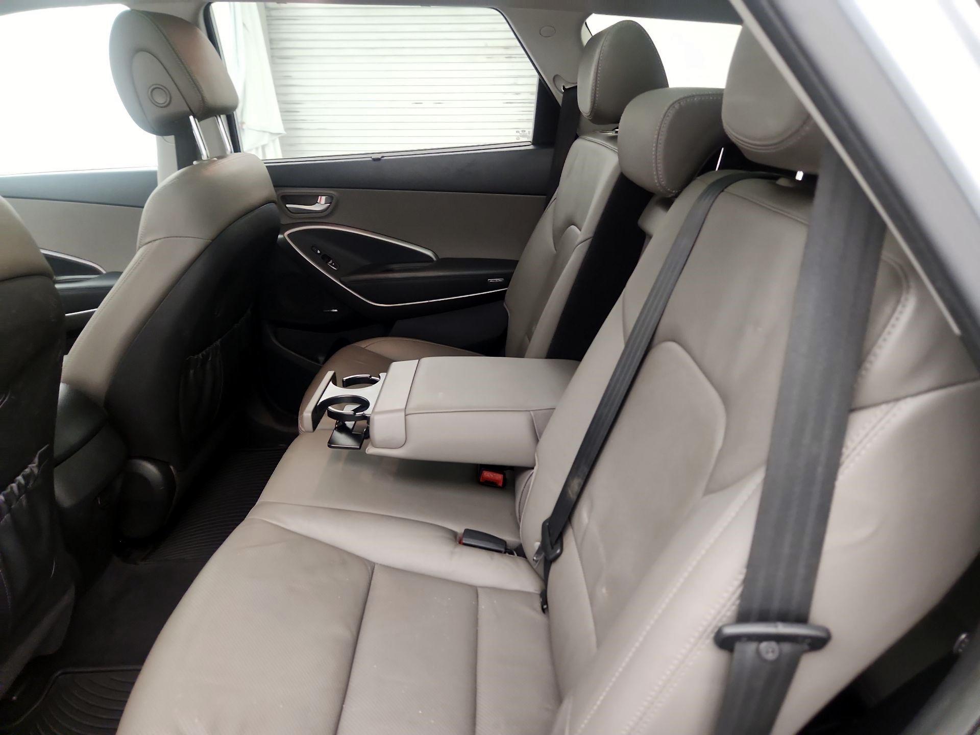 Thumbnail: 2015 Hyundai Santa Fe - 20