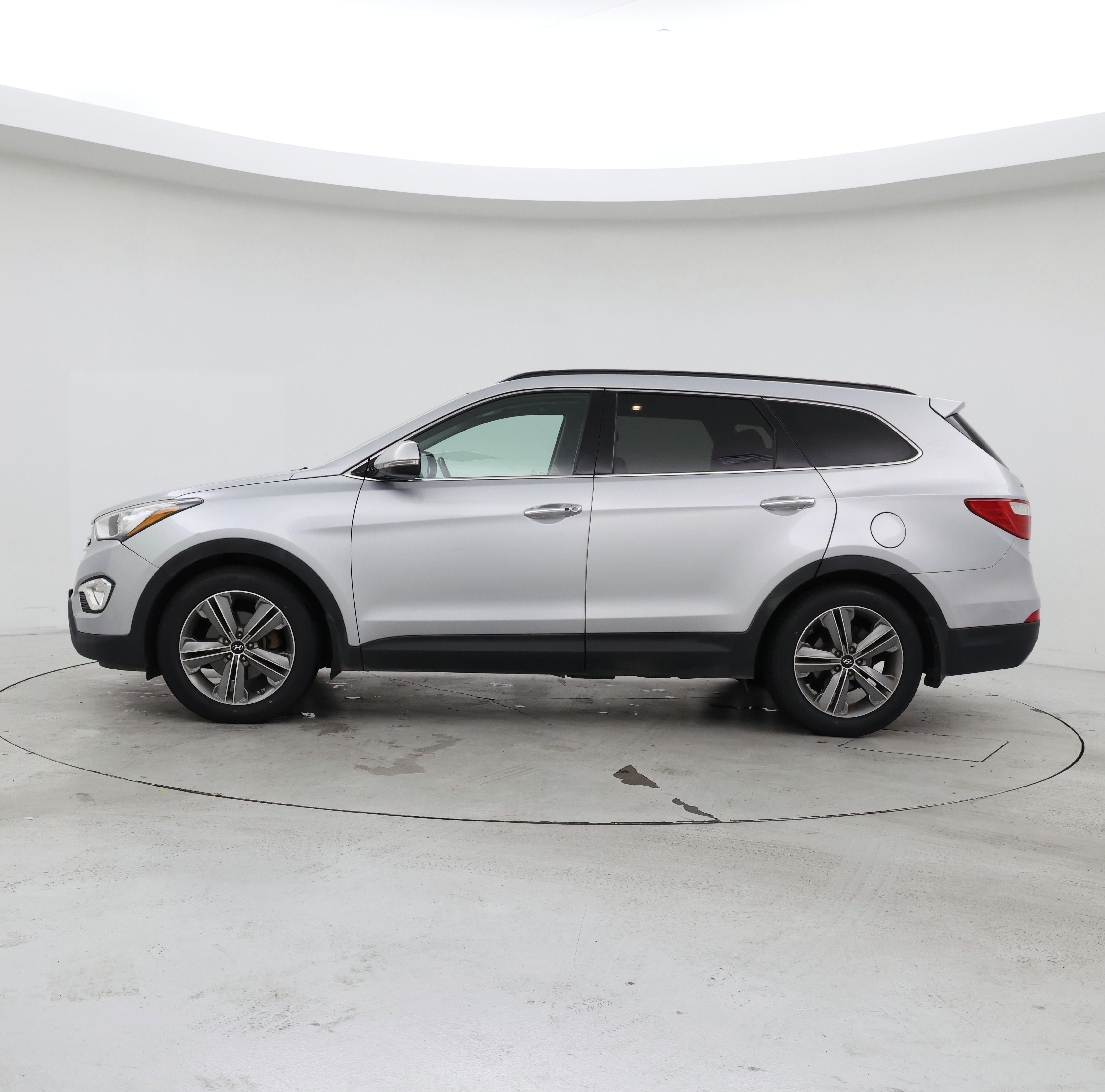 Thumbnail: 2015 Hyundai Santa Fe - 3