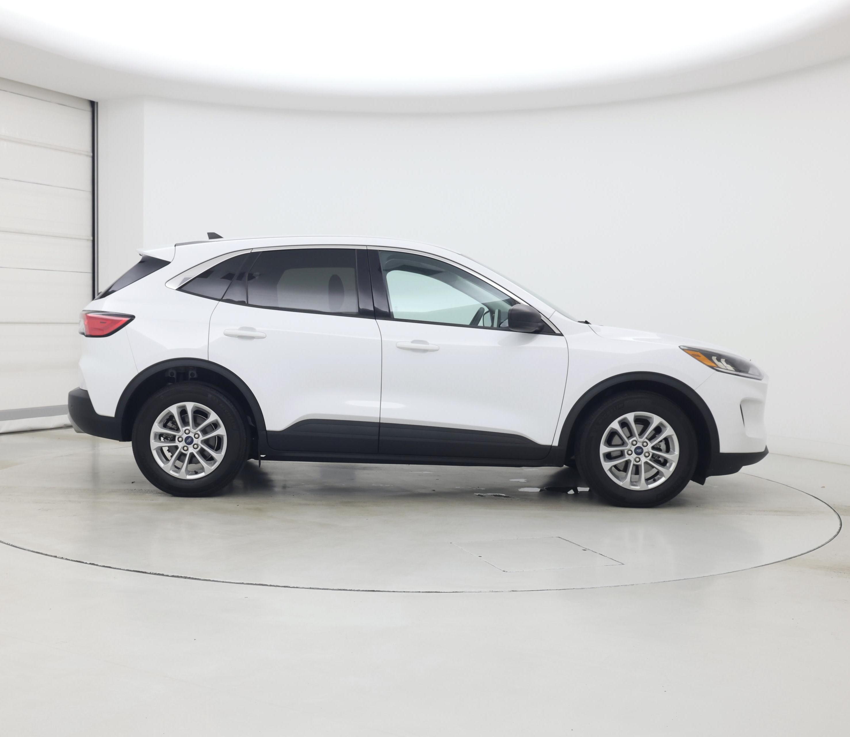 Thumbnail: 2022 Ford Escape - 7
