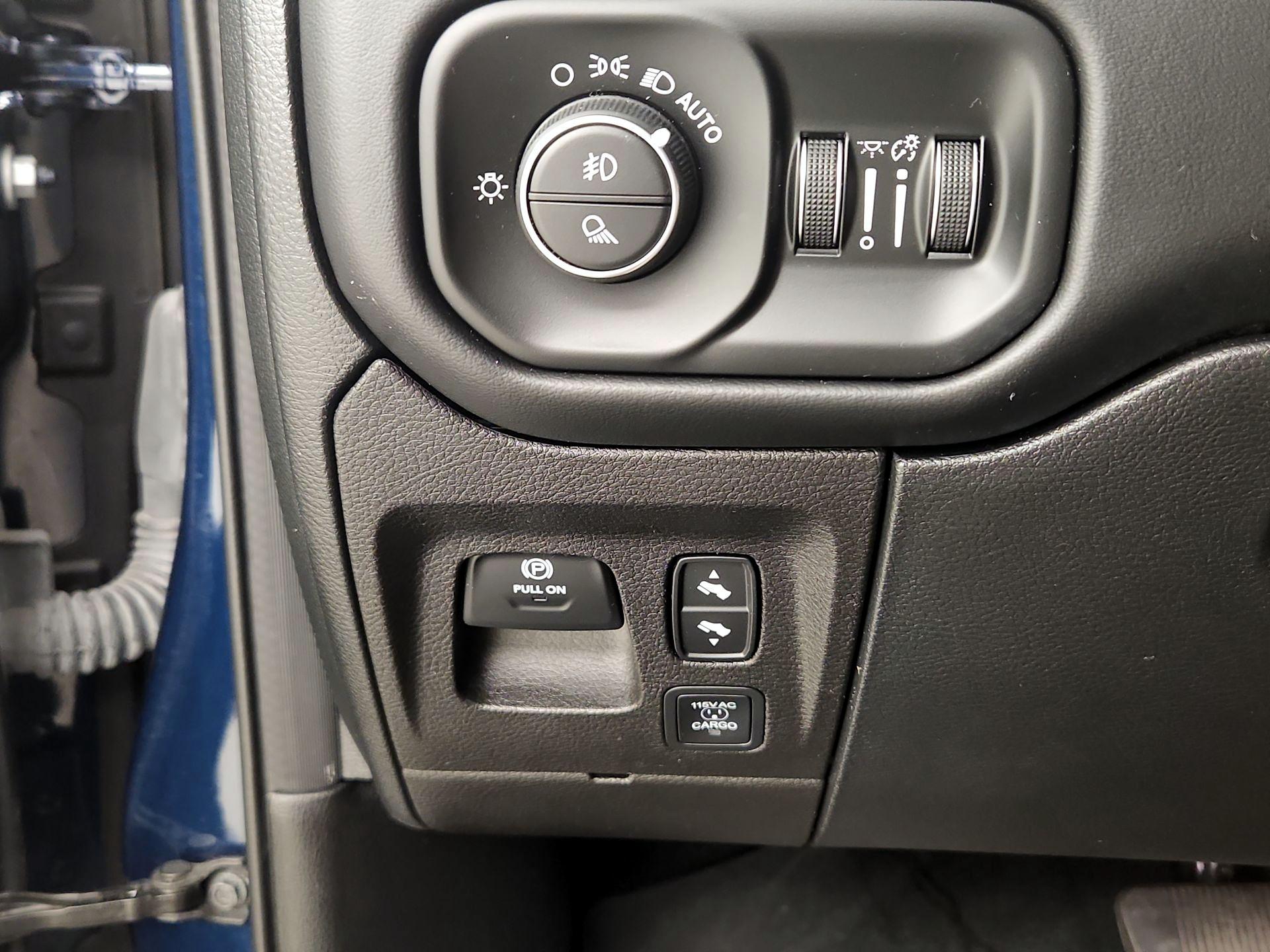 Thumbnail: 2021 RAM 1500 - 13