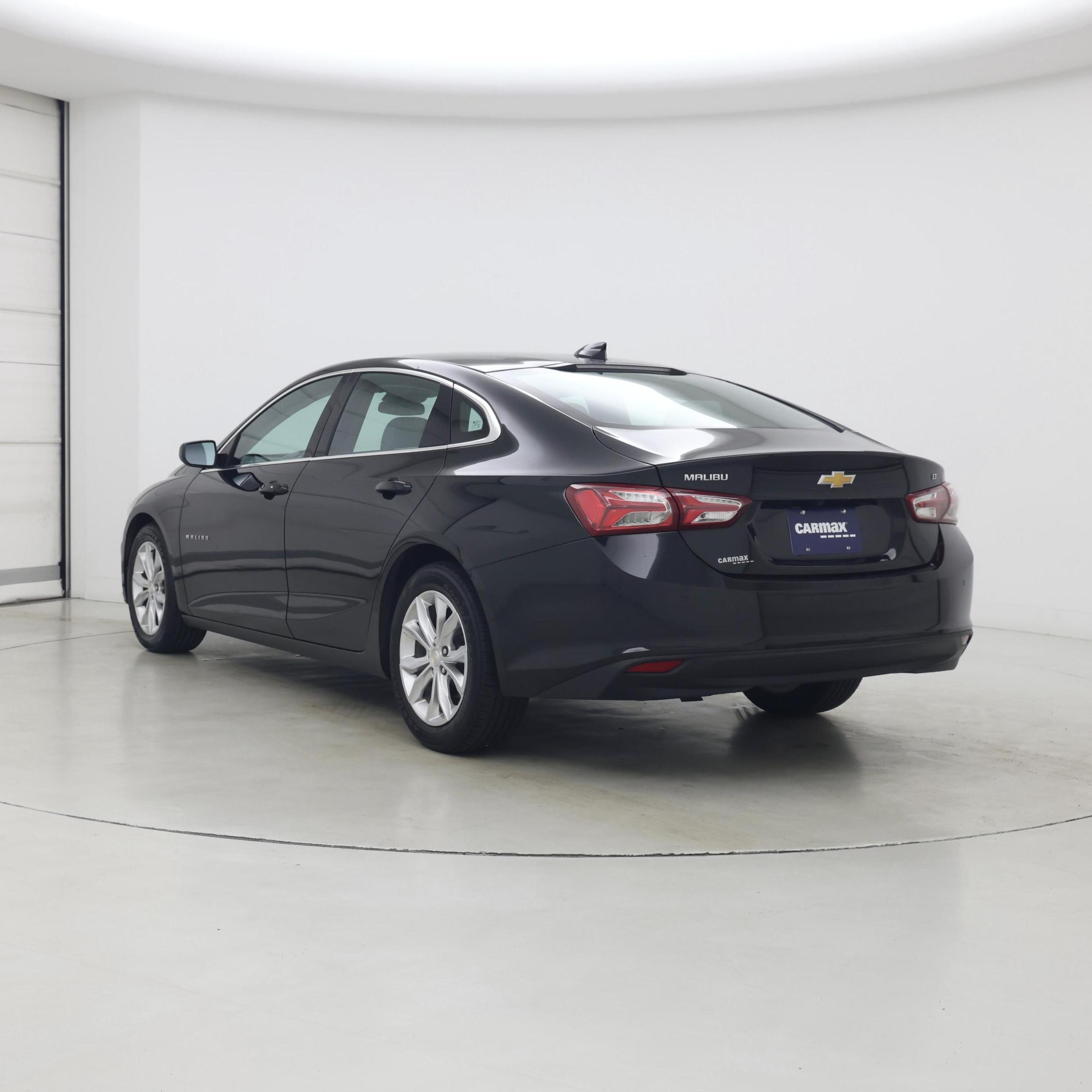 Thumbnail: 2020 Chevrolet Malibu - 2