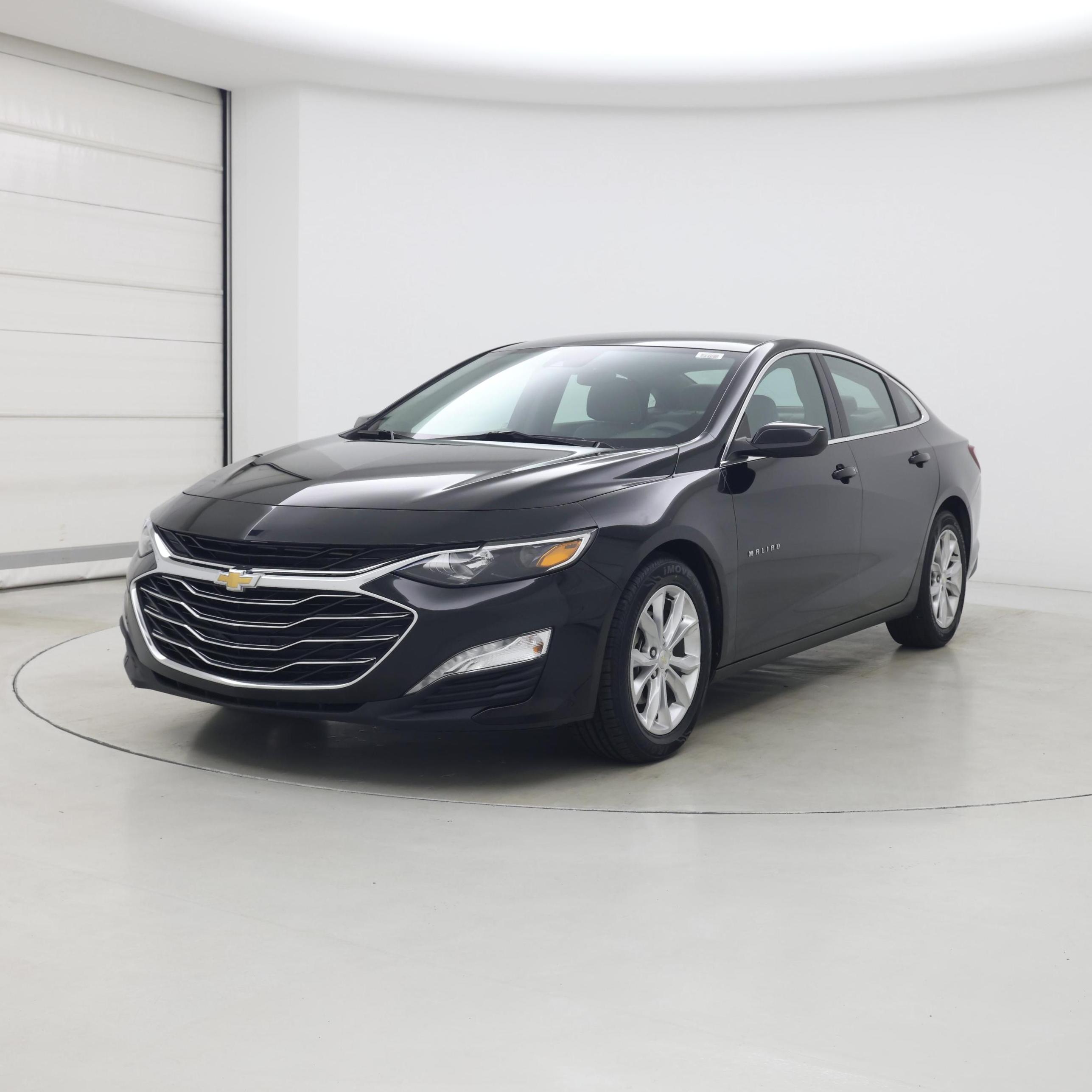 Thumbnail: 2020 Chevrolet Malibu - 4