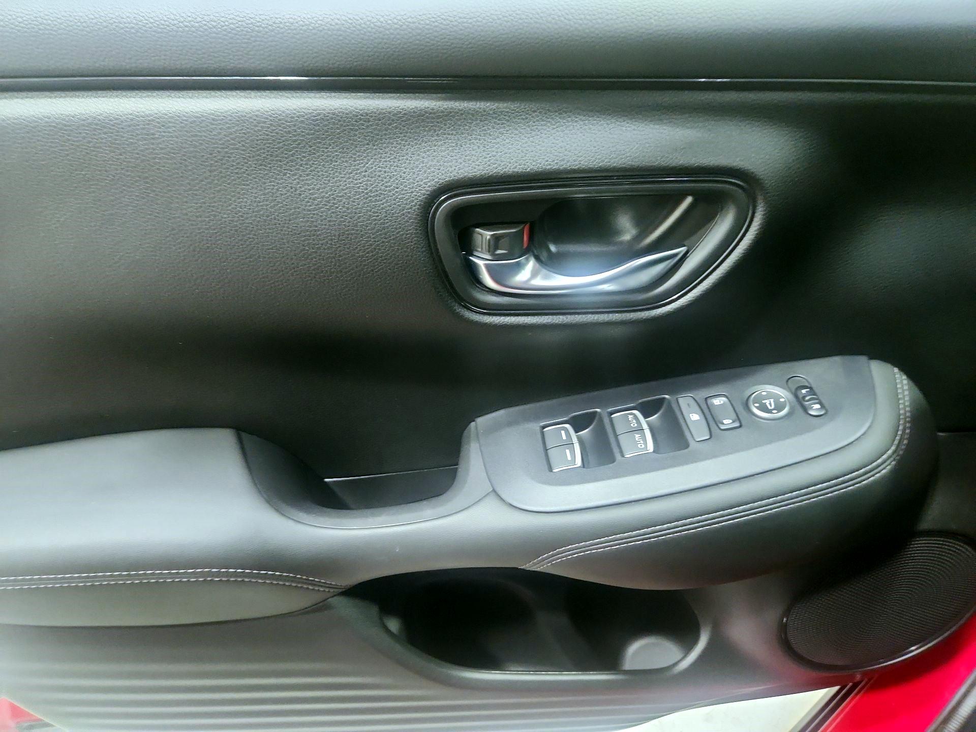 Thumbnail: 2023 Honda HR-V - 12