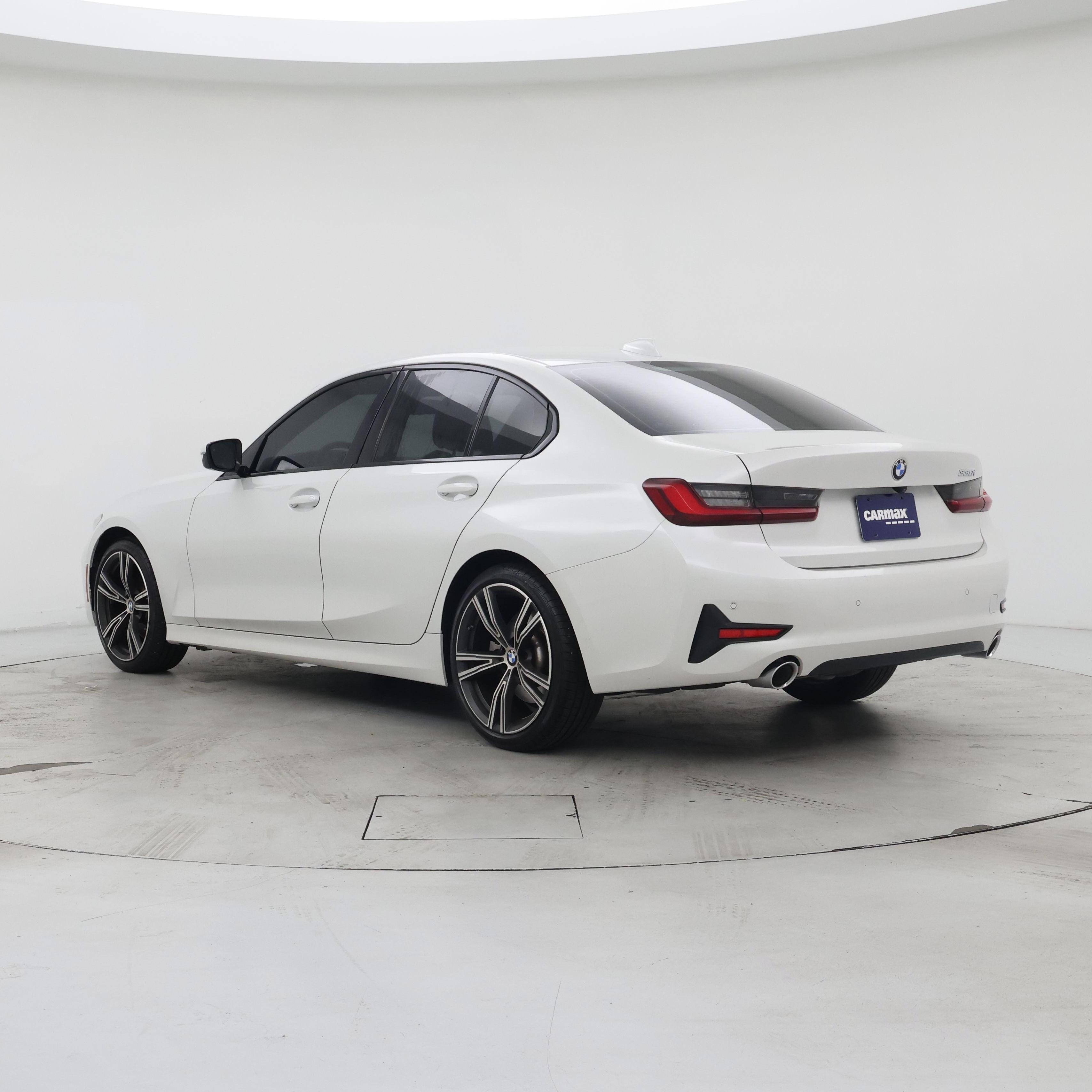 Thumbnail: 2022 BMW 3 Series - 2